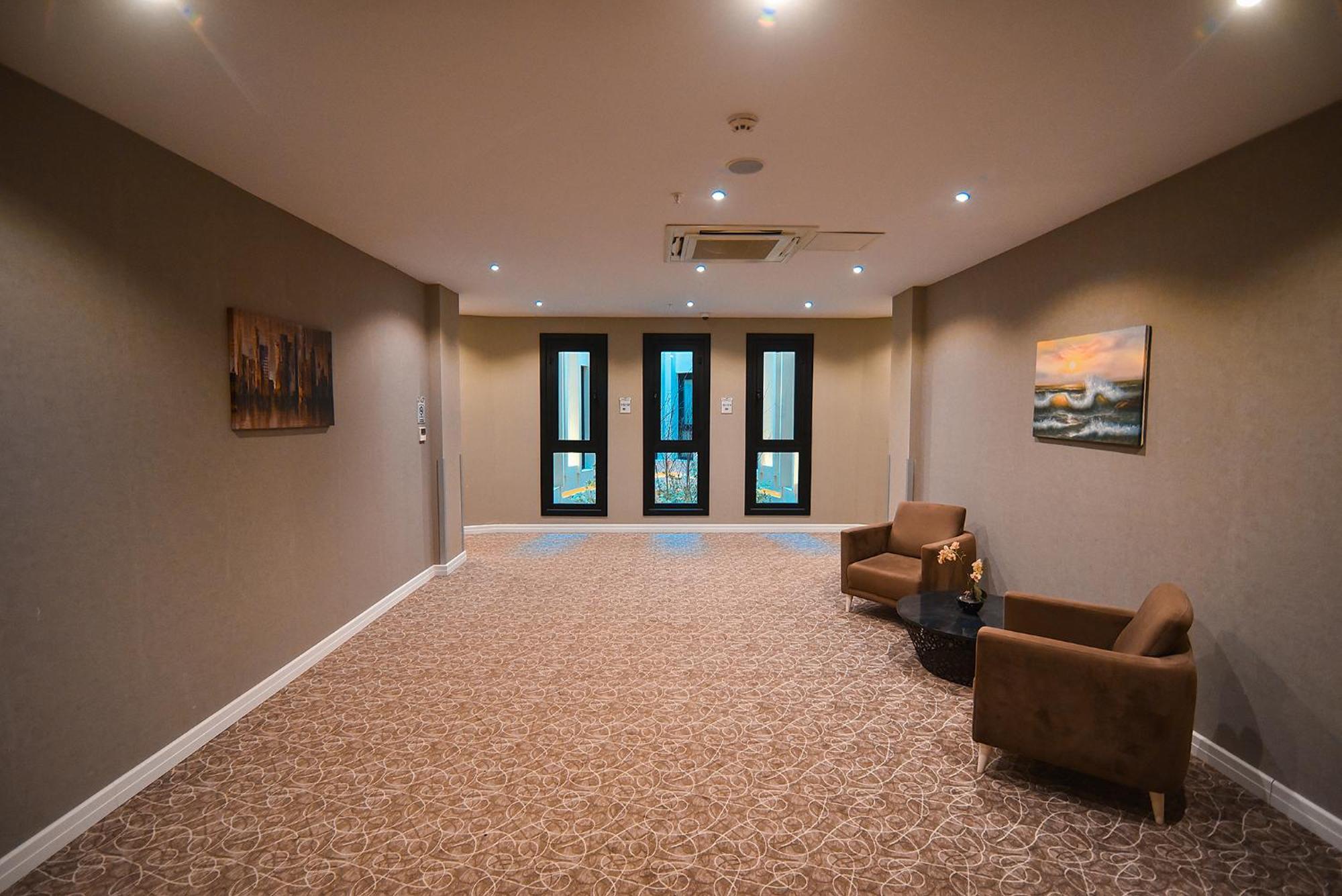 Royal Comfort Hotel 4*