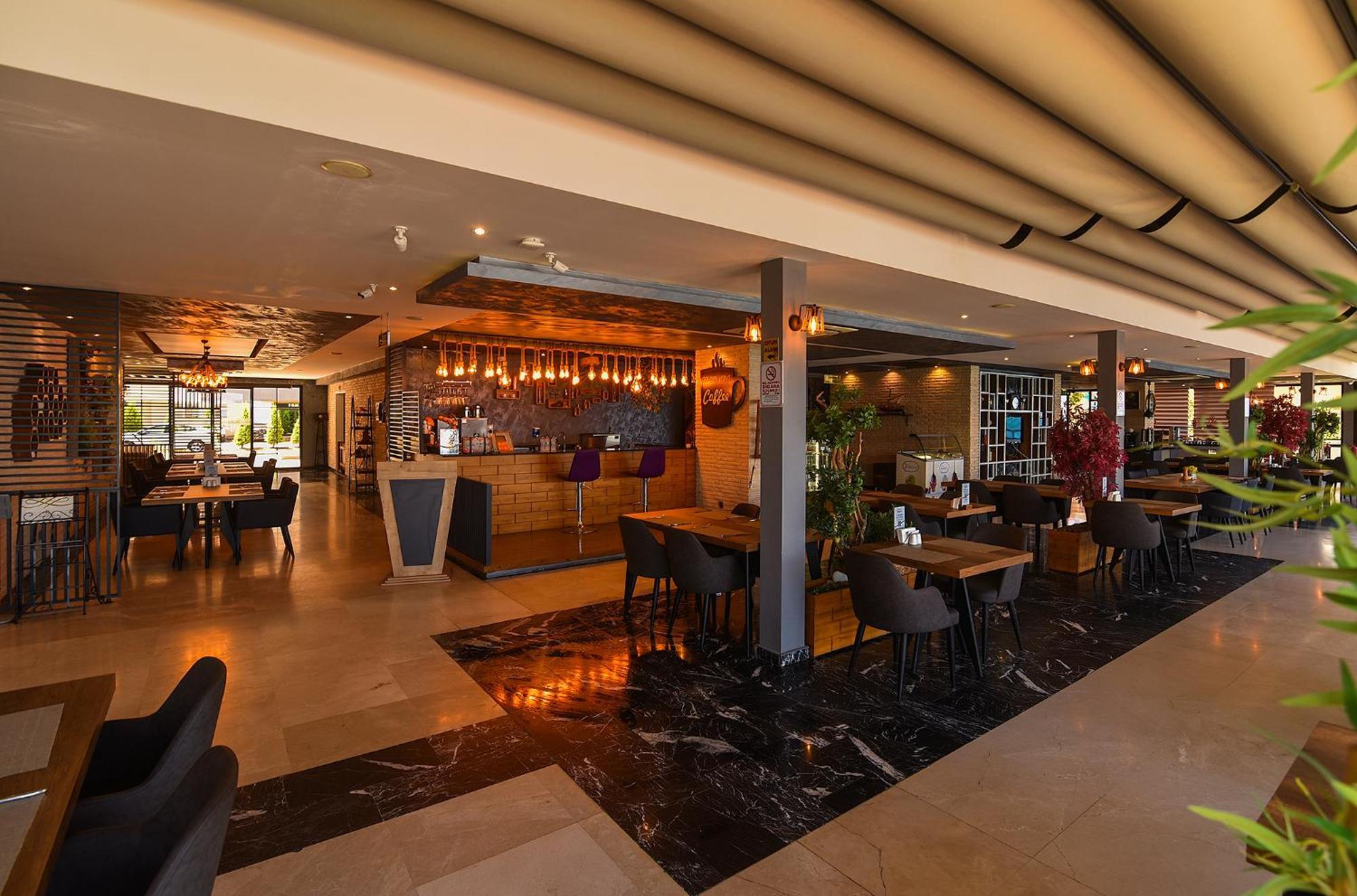 Royal Comfort Hotel Arakli