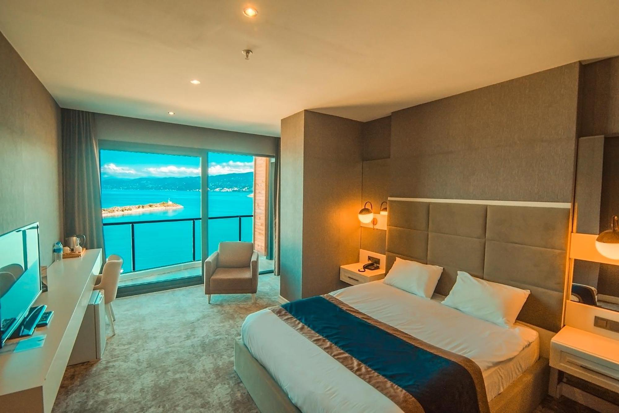 Royal Comfort Hotel
