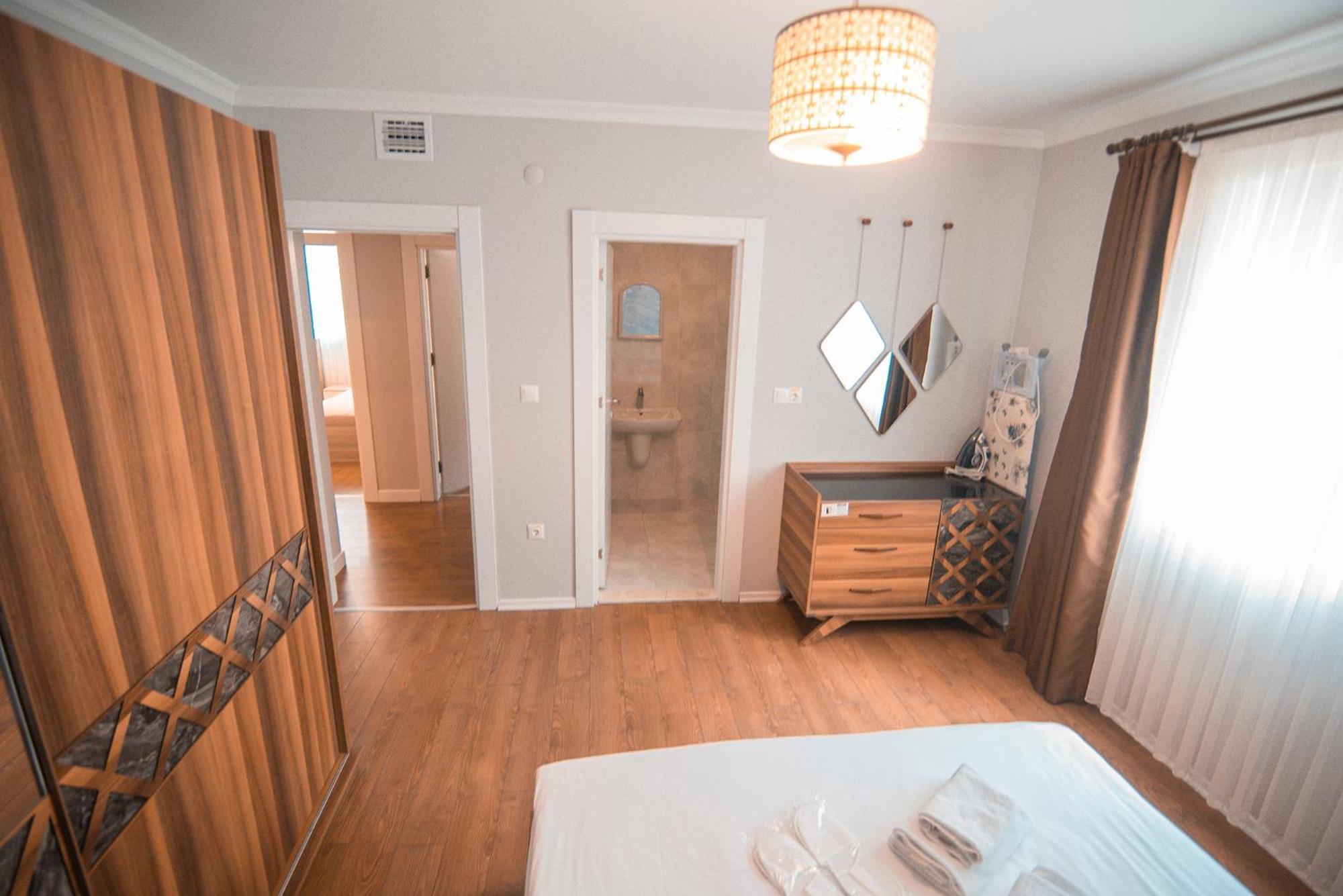 Royal Comfort Hotel Arakli