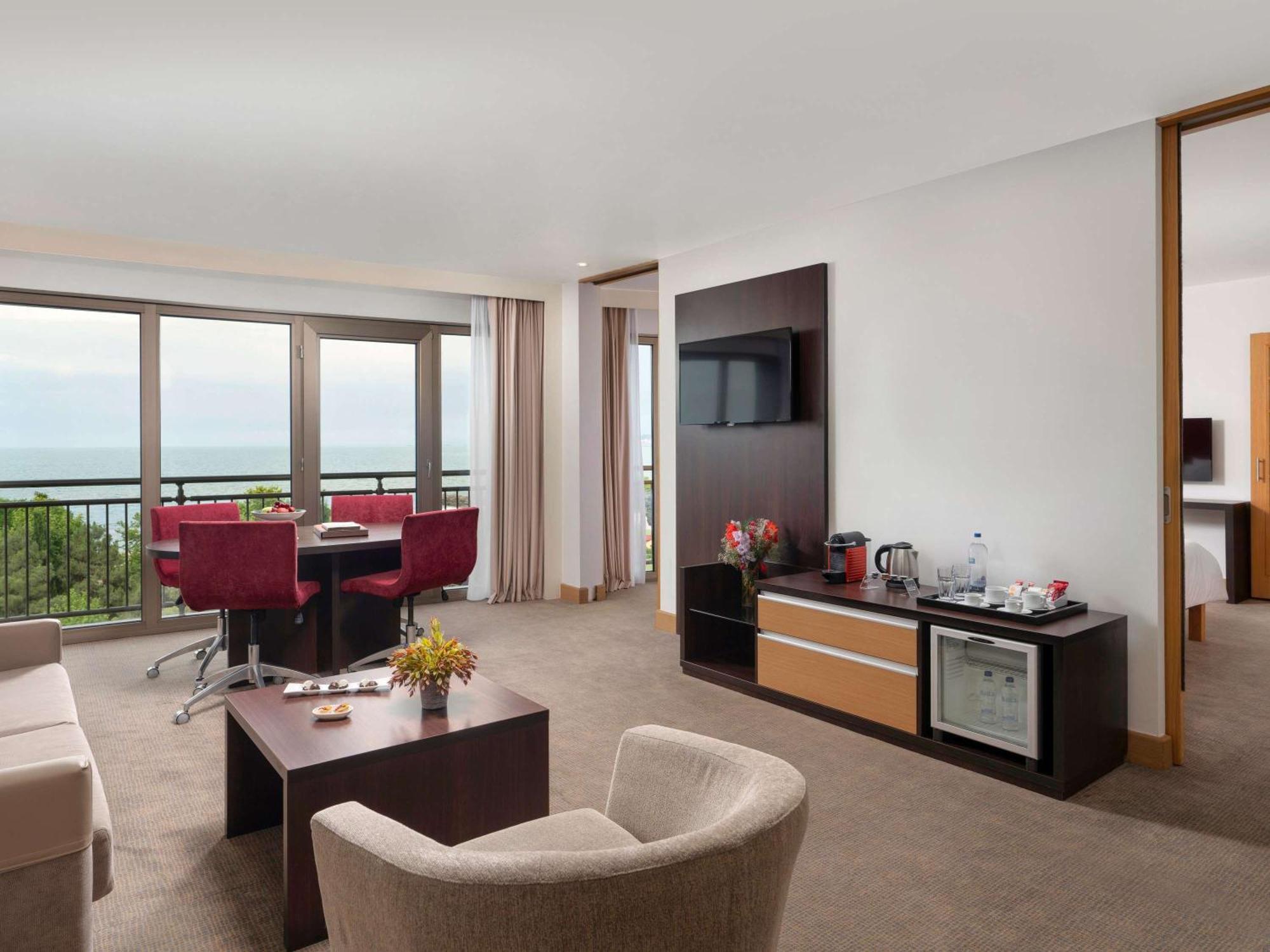 Novotel