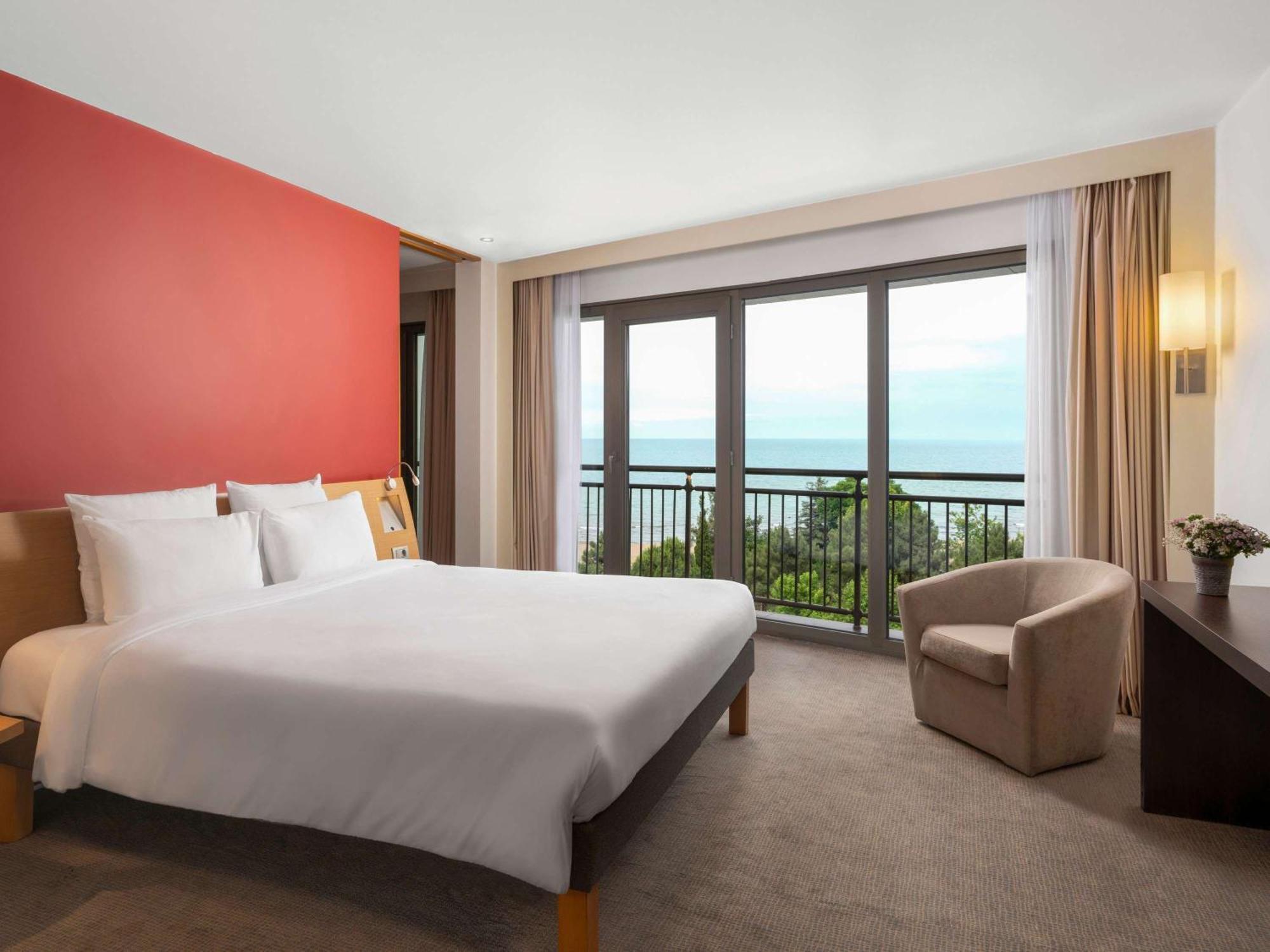 Novotel Hotel