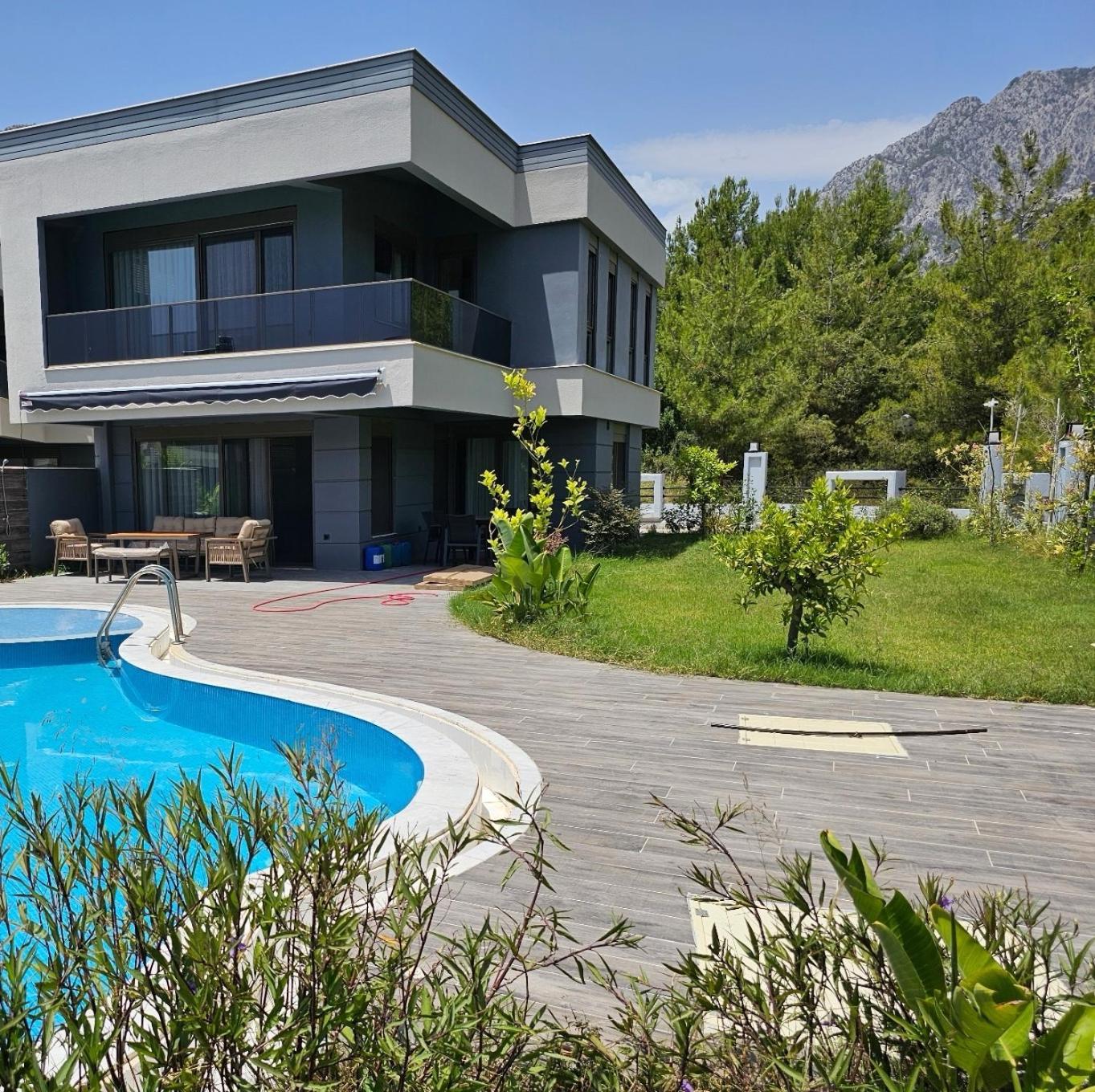 Canyon Goeynuek Kemer With Pool * Antalya