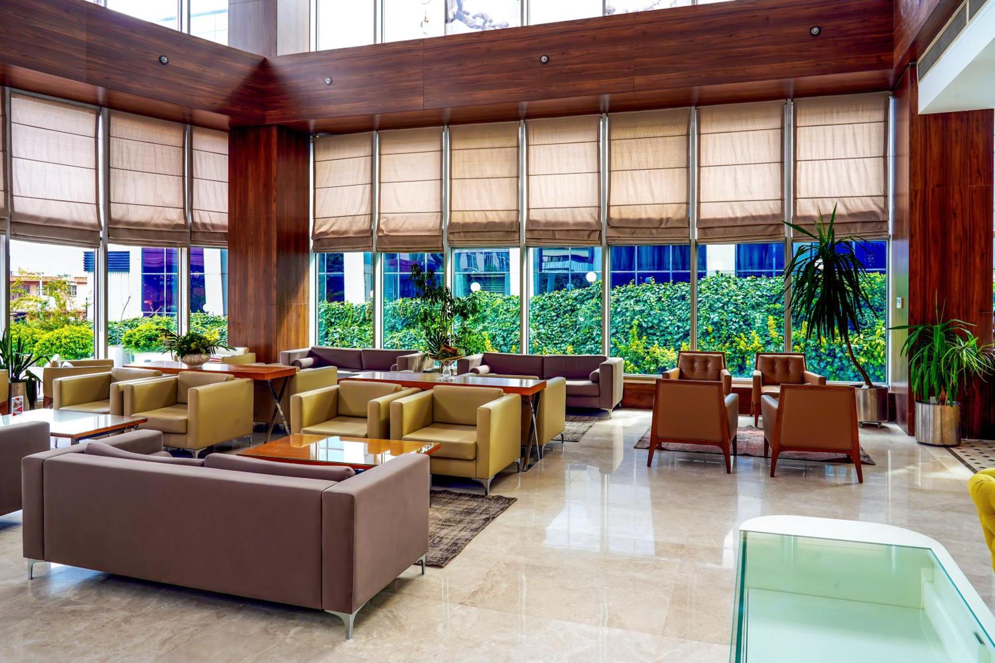 Ramada Encore Bayrampasa 4*