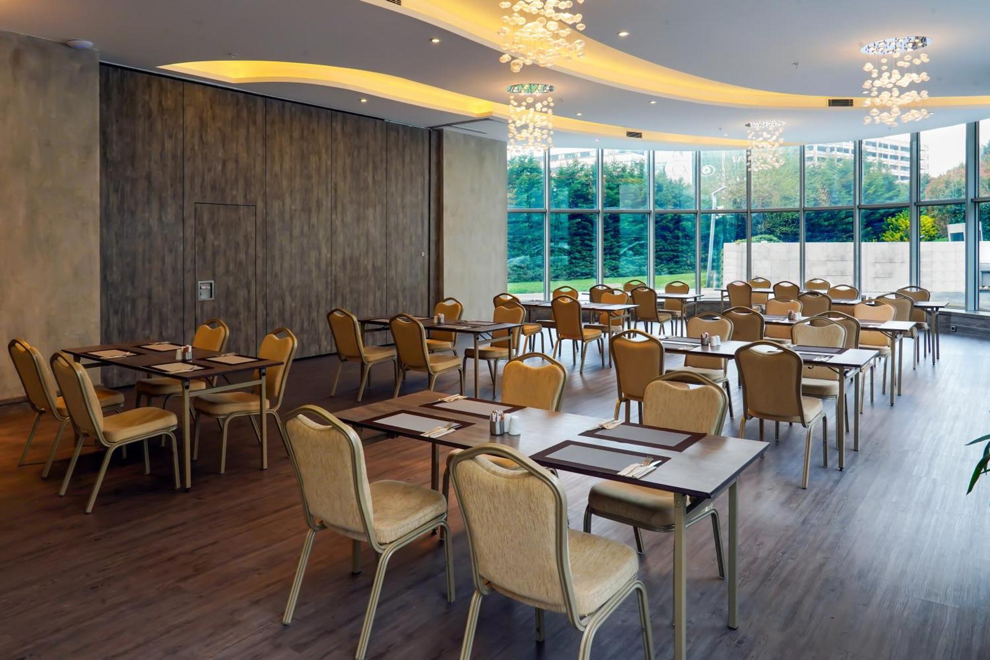 Ramada Encore Bayrampasa Istanbul