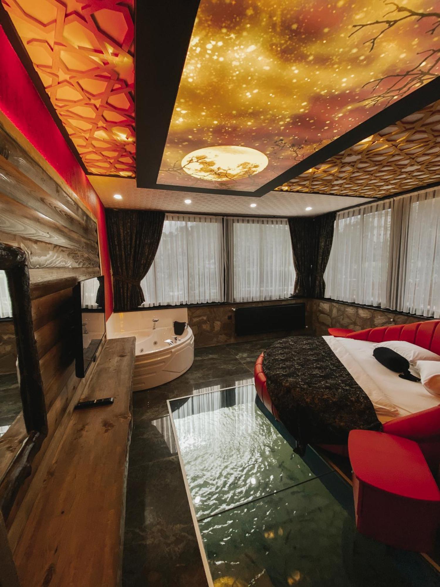 Mcora Tatil Koeyue