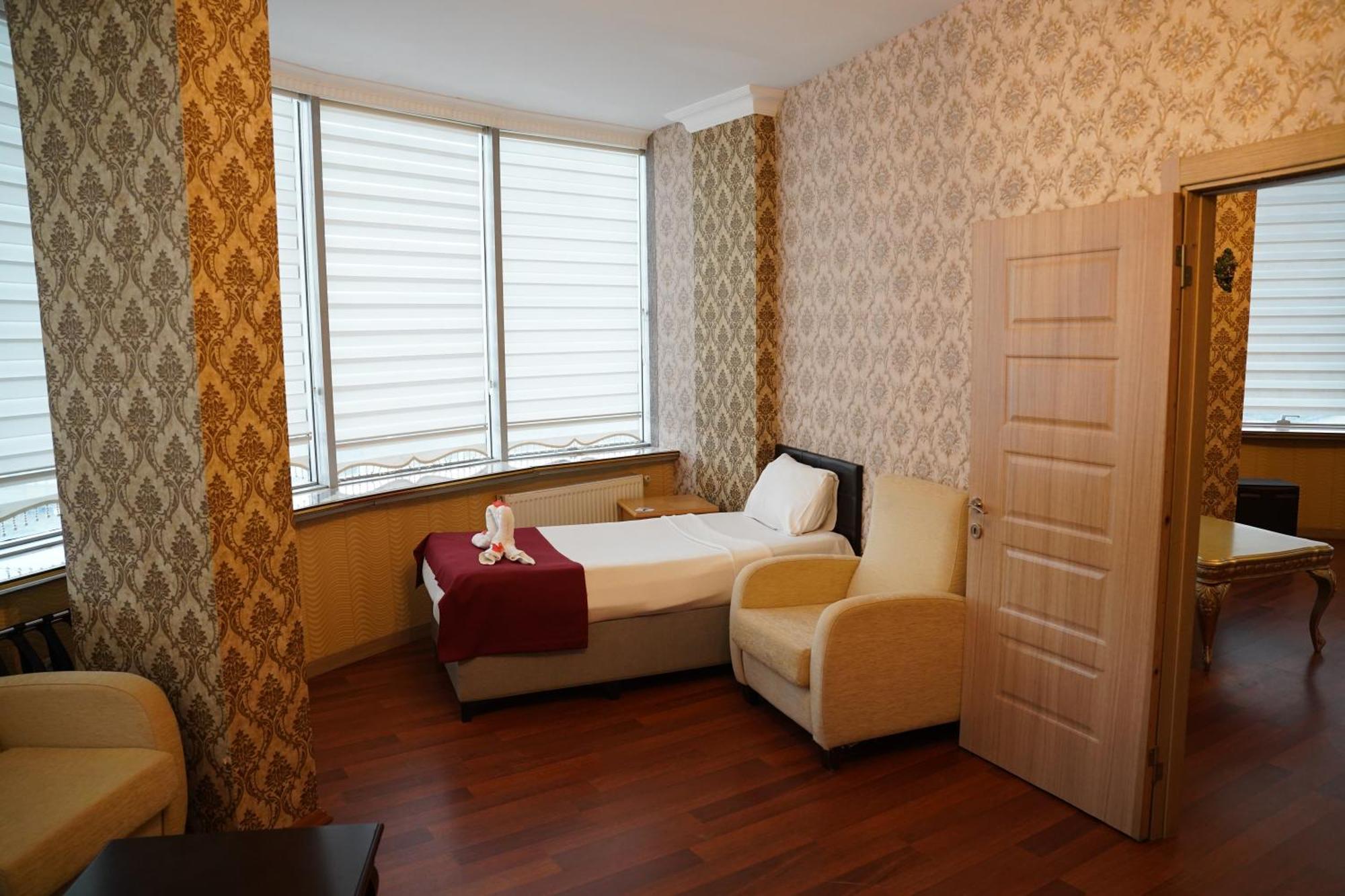 Safir 4*
