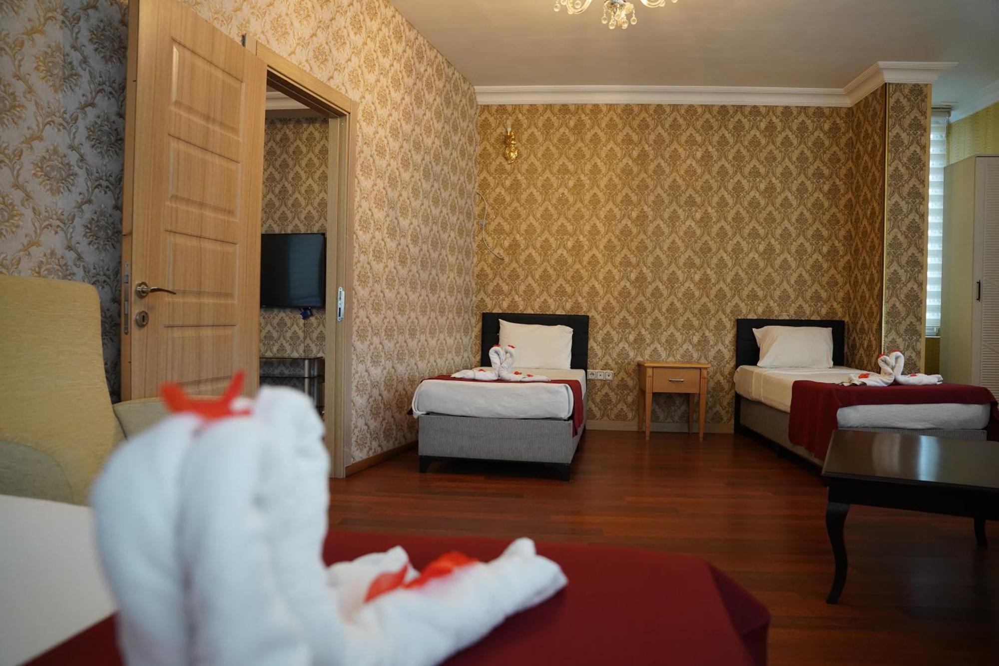 Safir Hotel 4*