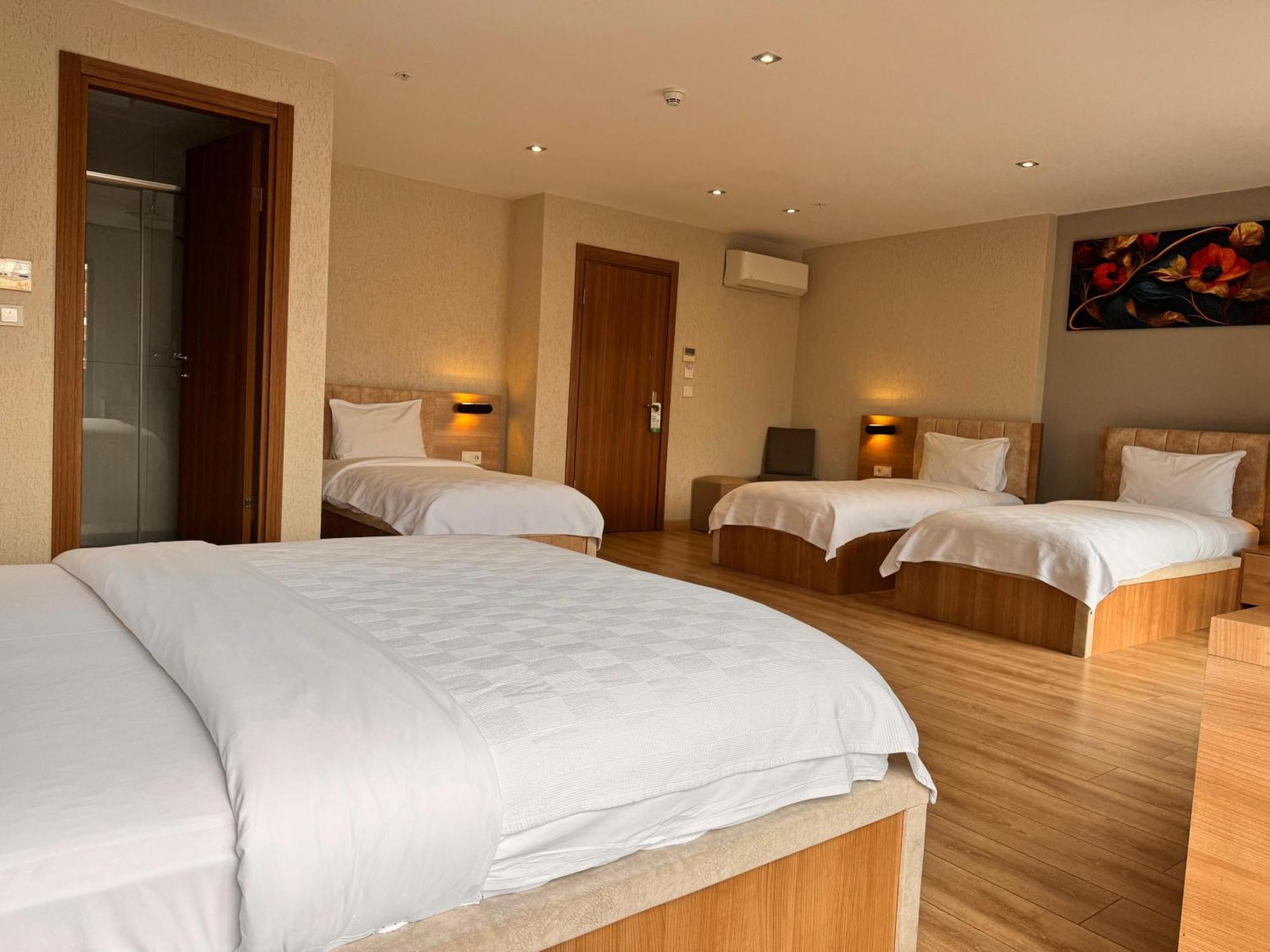 Hotel Innport
