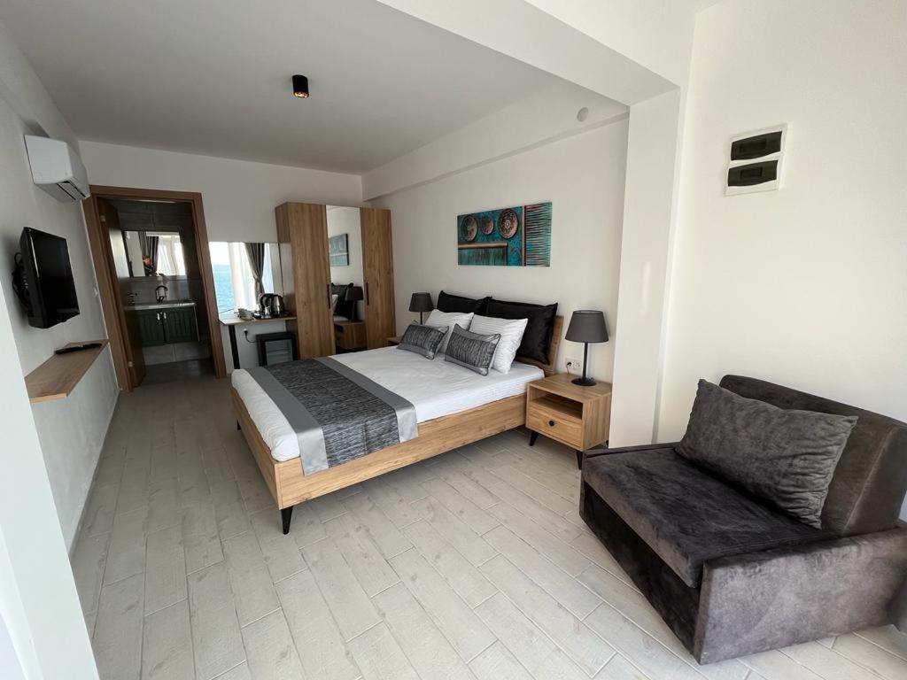 Ni Marin Hotel