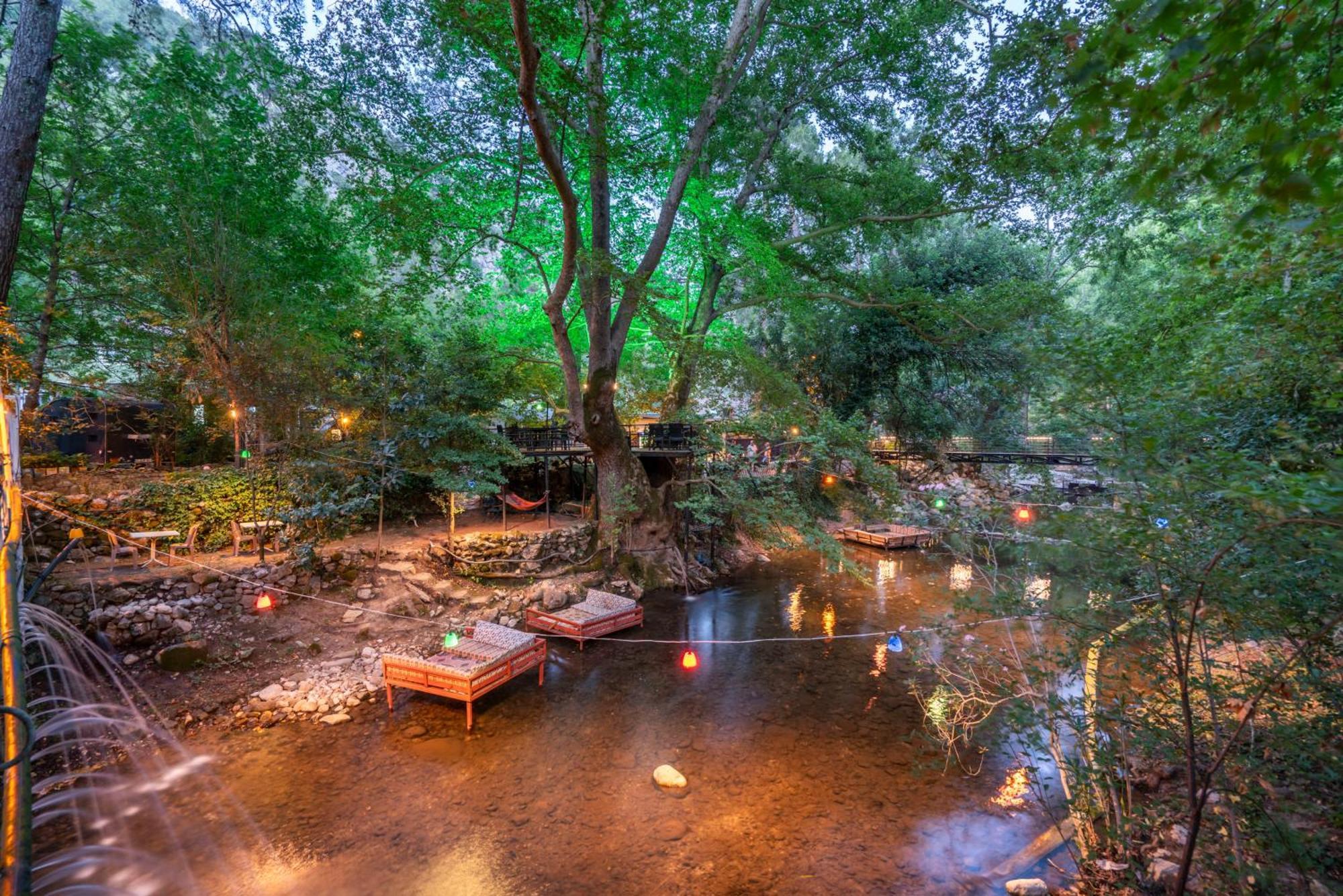 Yoeruek Park