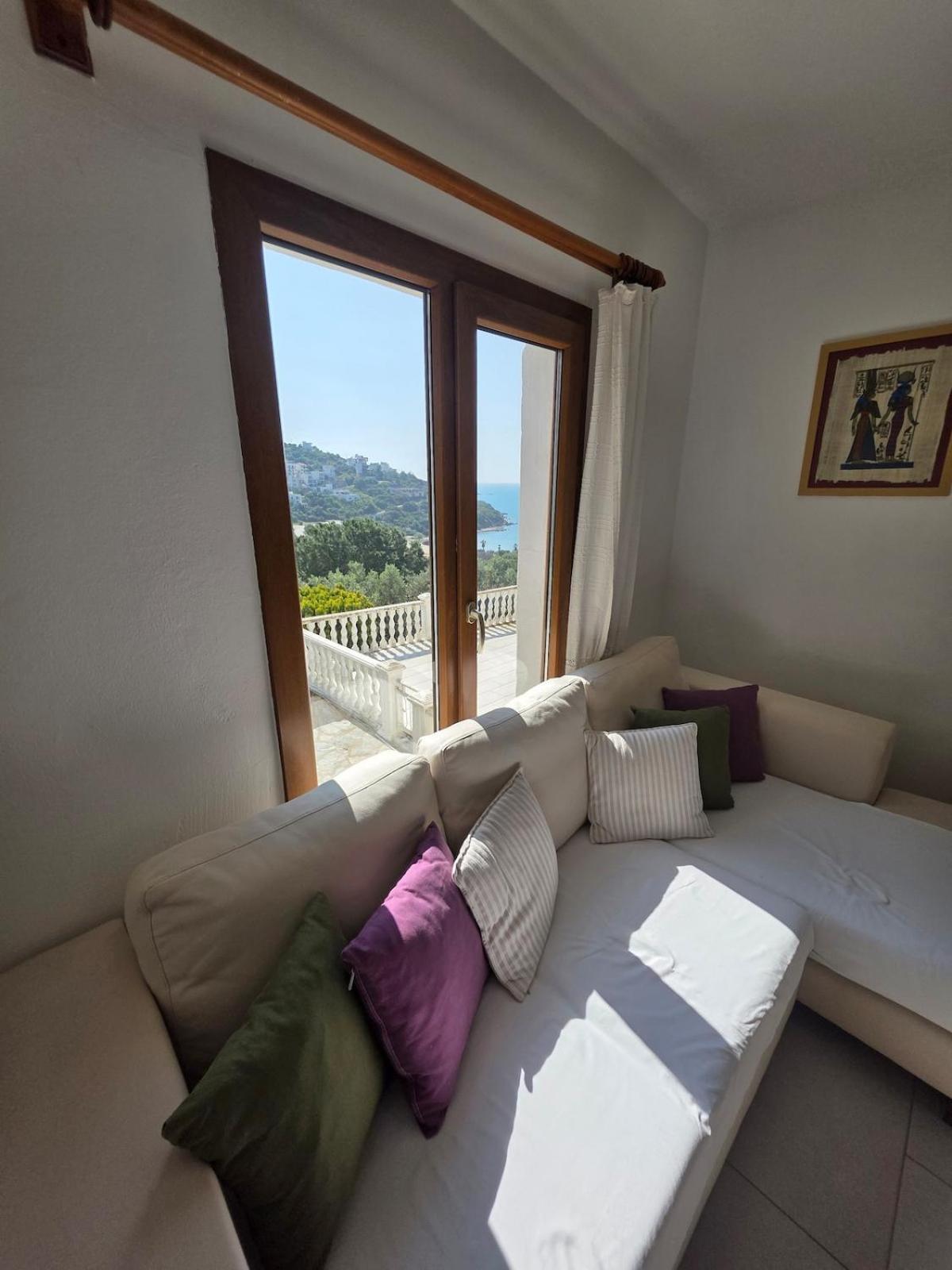Sevinc Papatya House