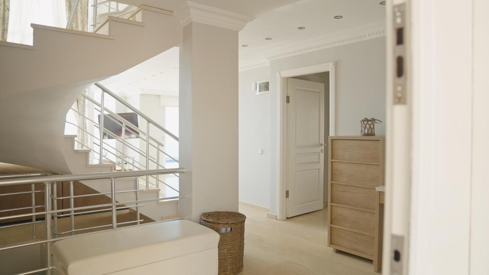Beautiful Premium With Sea And Views