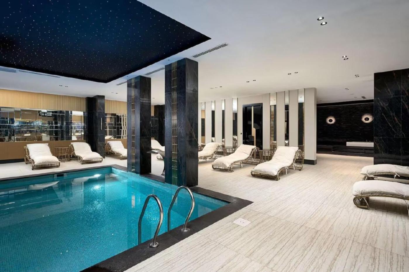 Apartment Luxury In The Center Of 100m To The Sea Alanya