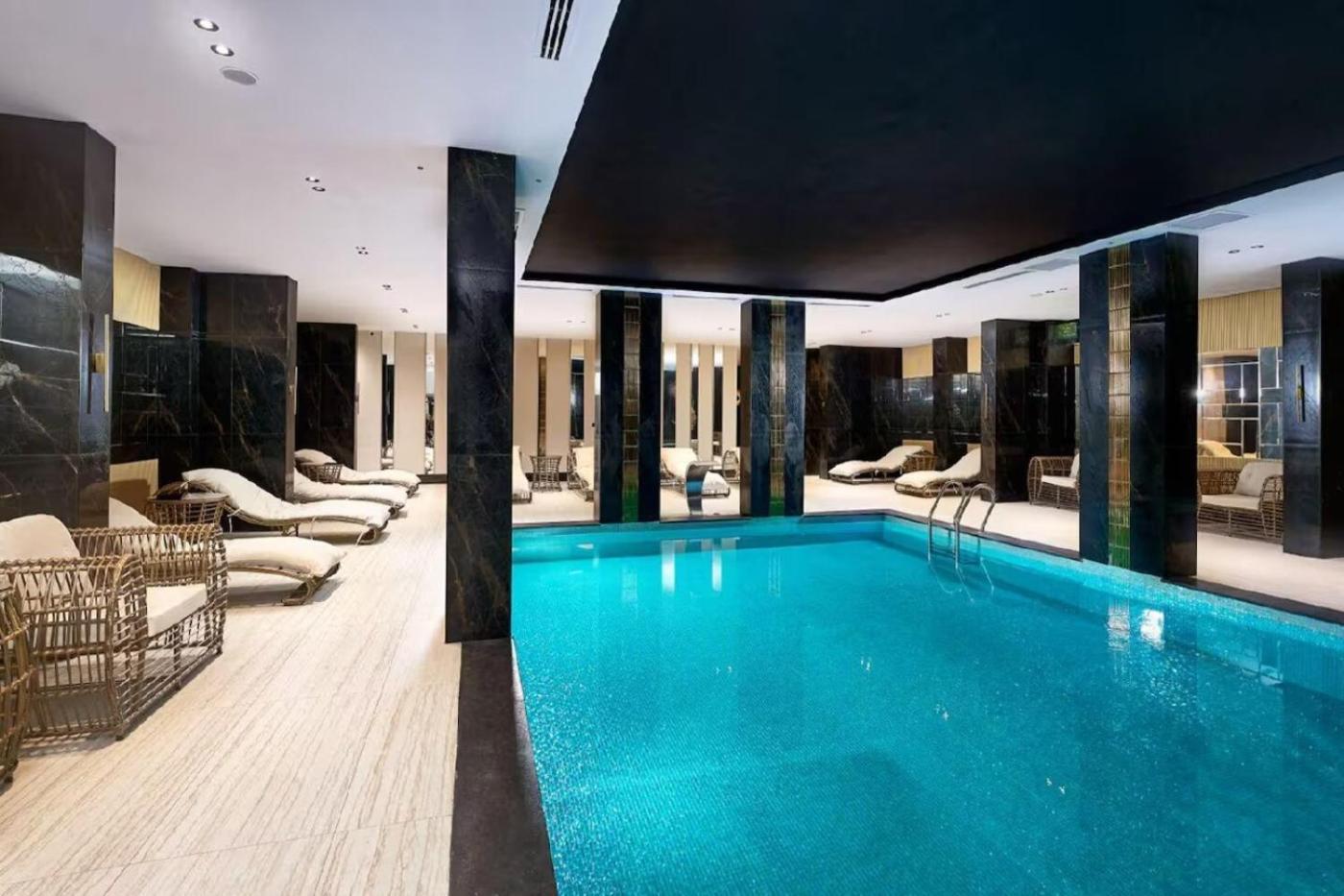 Luxury In The Center Of 100m To The Sea Apartment