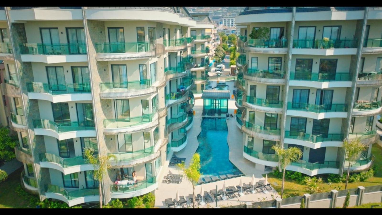 Luxury In The Center Of 100m To The Sea Apartment *