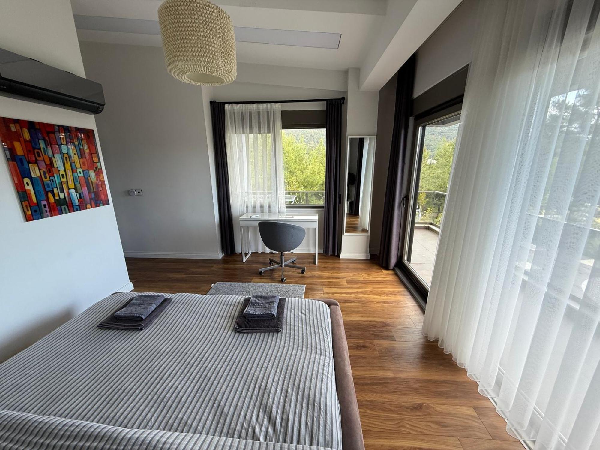 Villa Canyon Goeynuek Kemer With Pool