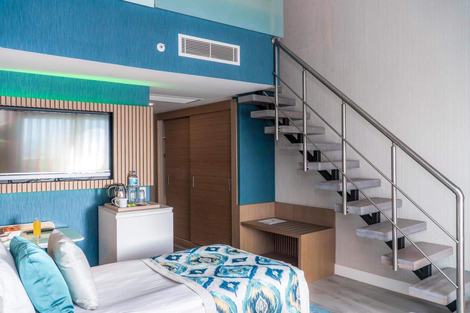 Hotel Royal Wings 5*