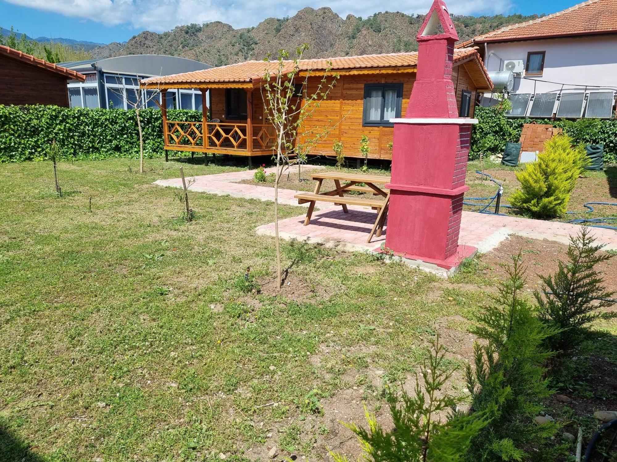 Ugur Guest house *