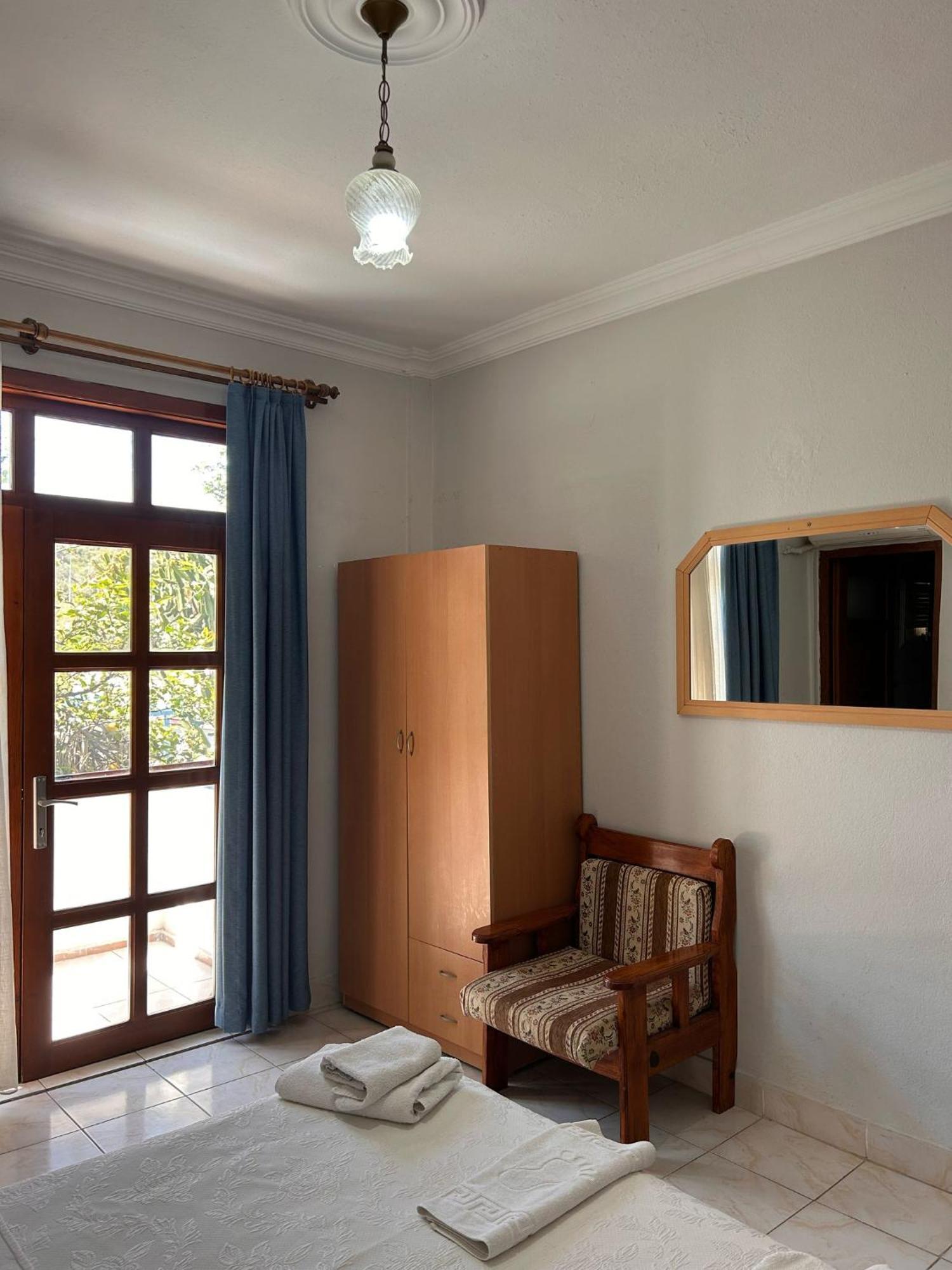 Golden Guest house 3*