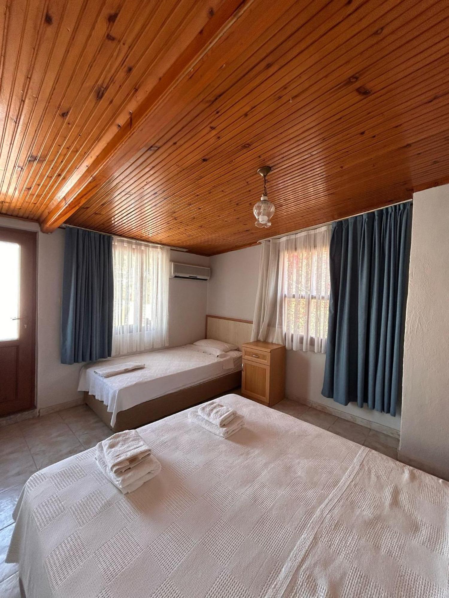 Golden Guest house 3*