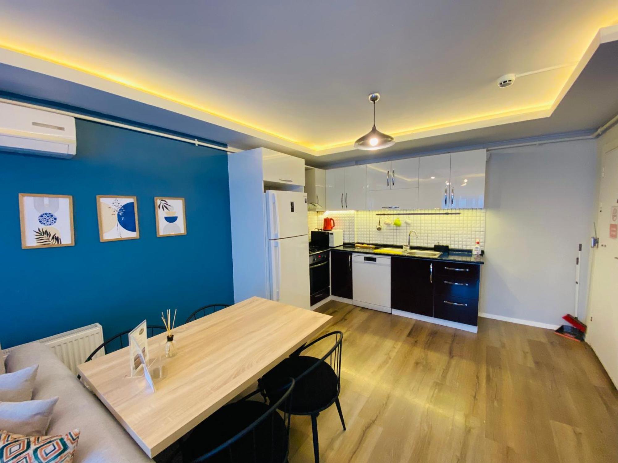 Royal Loft Aparthotel