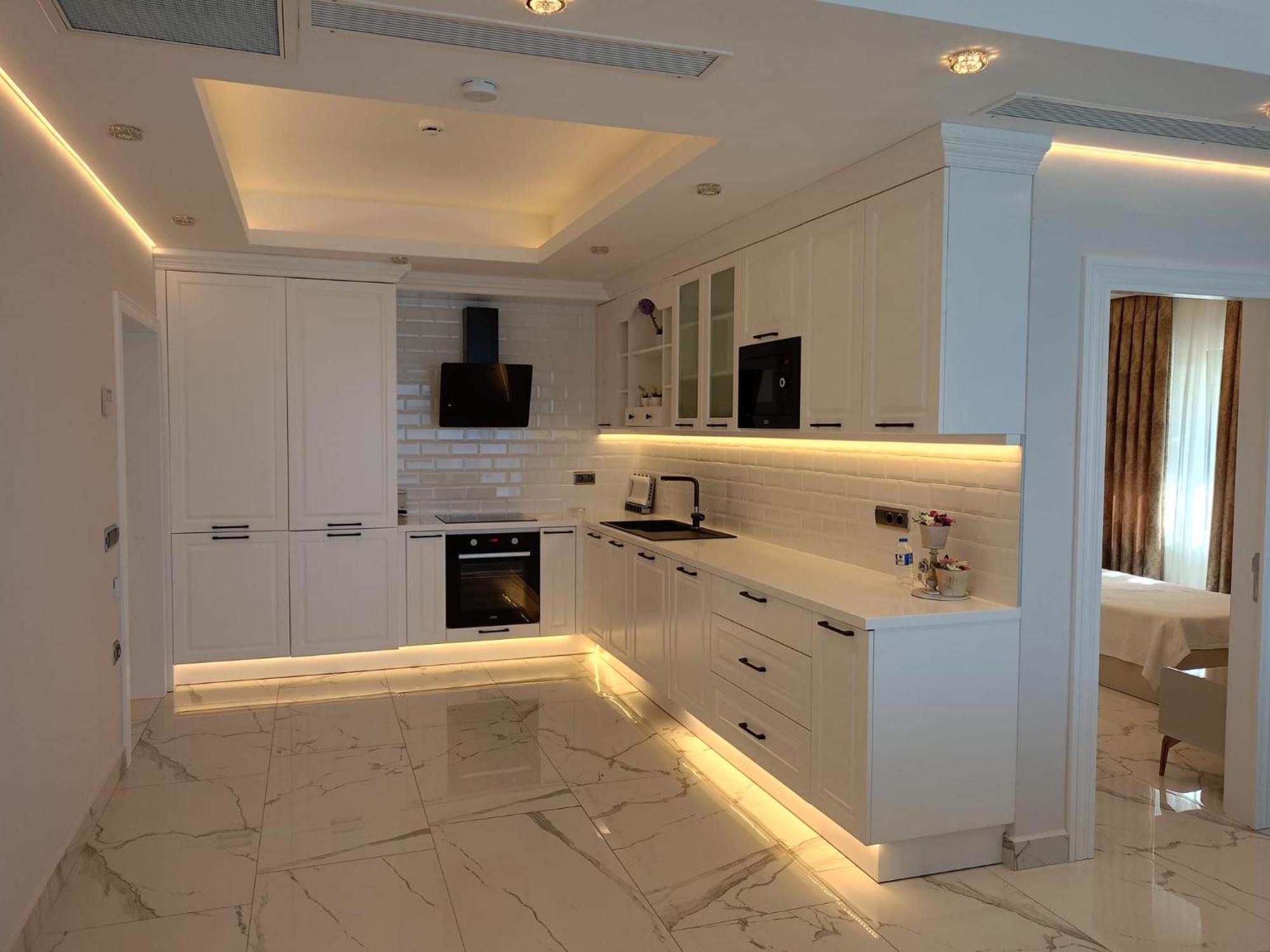 Elite Luxury &