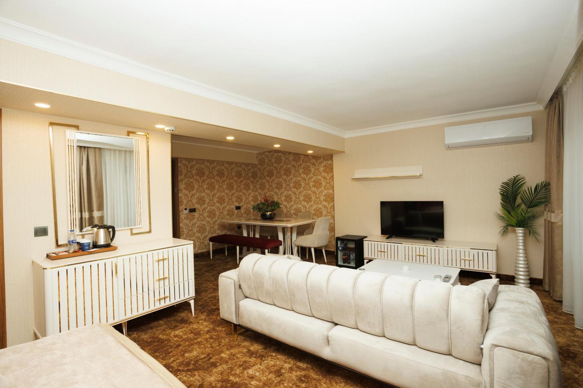 Hotel Anemon Kent 4*