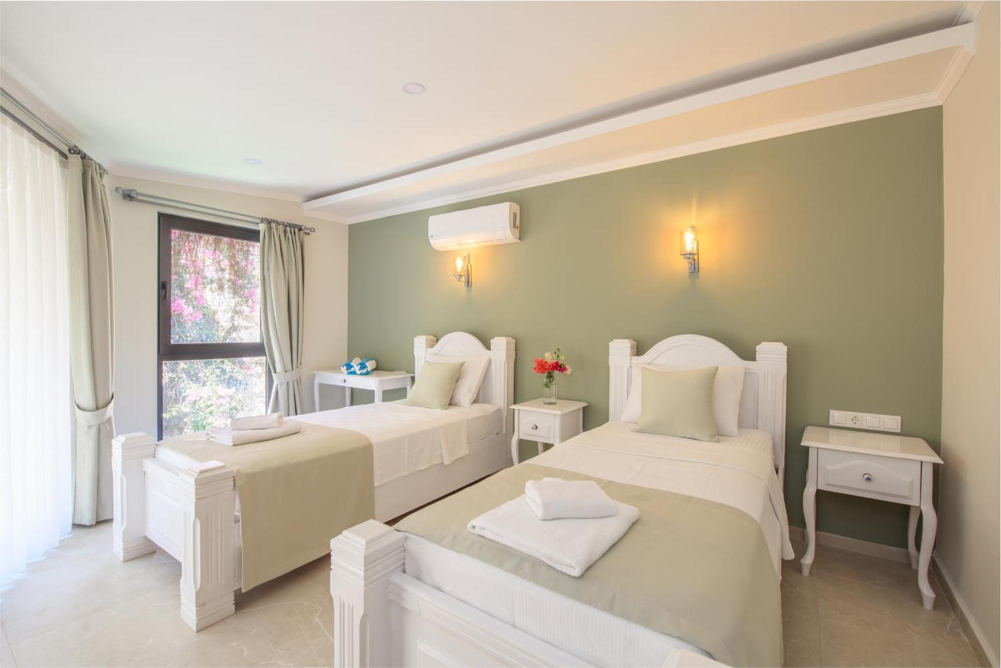 Likya Gardens Bed & Breakfast *