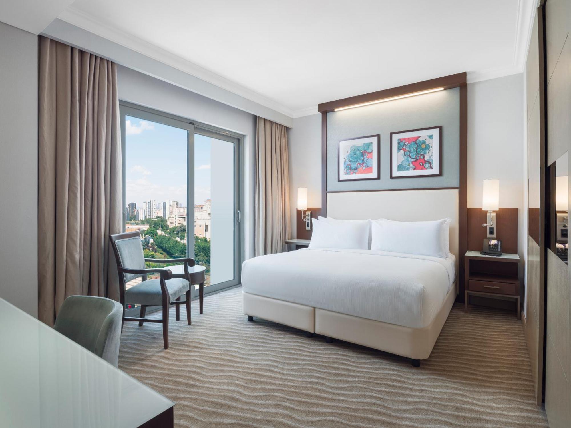 Selectum Atasehir Hotel 5*