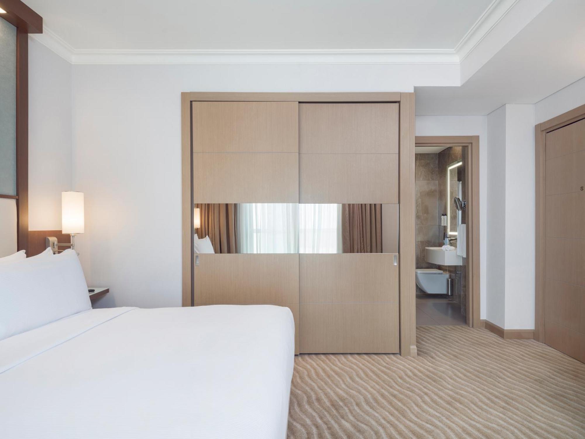 Selectum Atasehir Hotel 5*