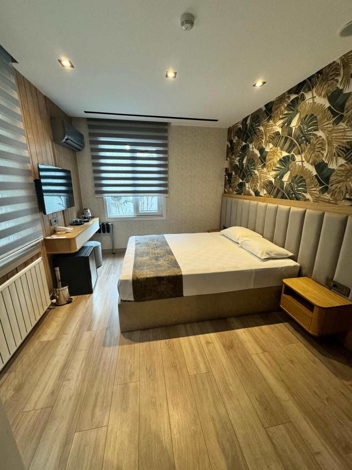 Mateo Istanbul