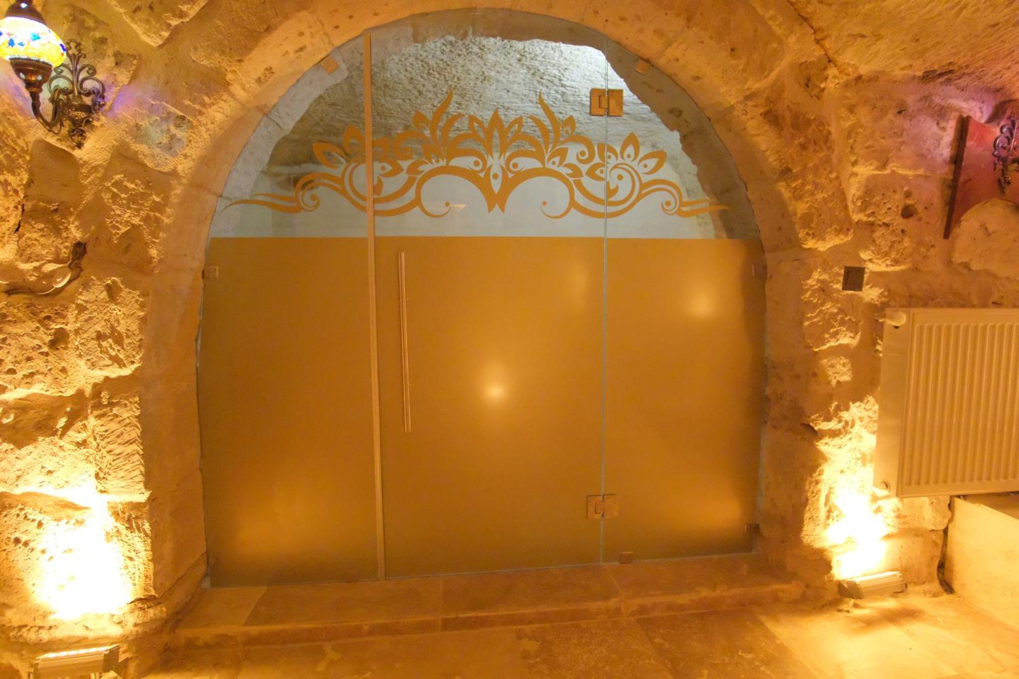 Euphoria Cave House * Nar