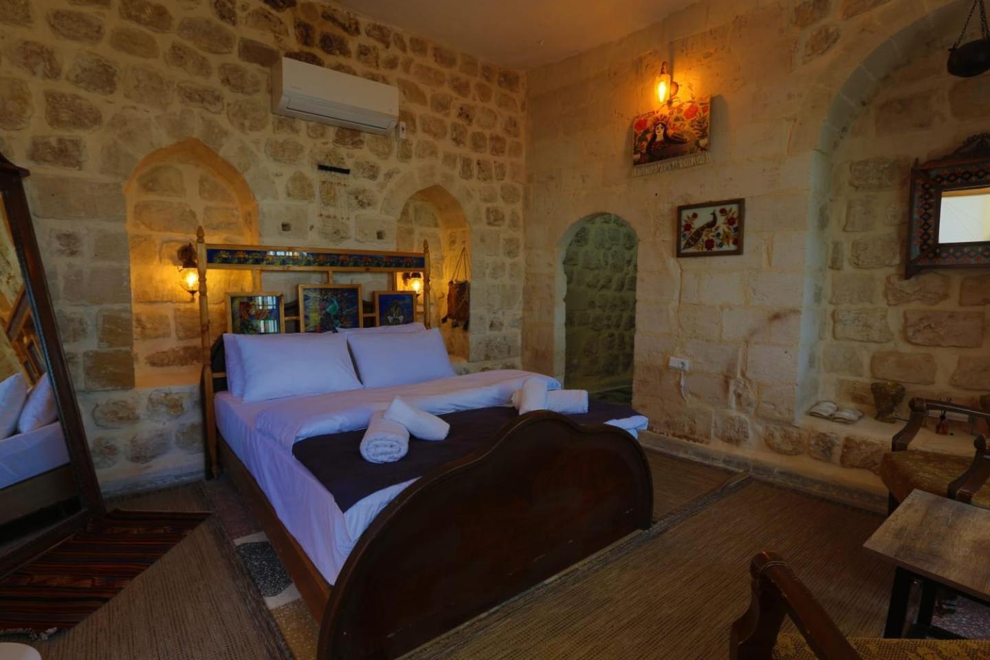Rumi Konagi Hotel