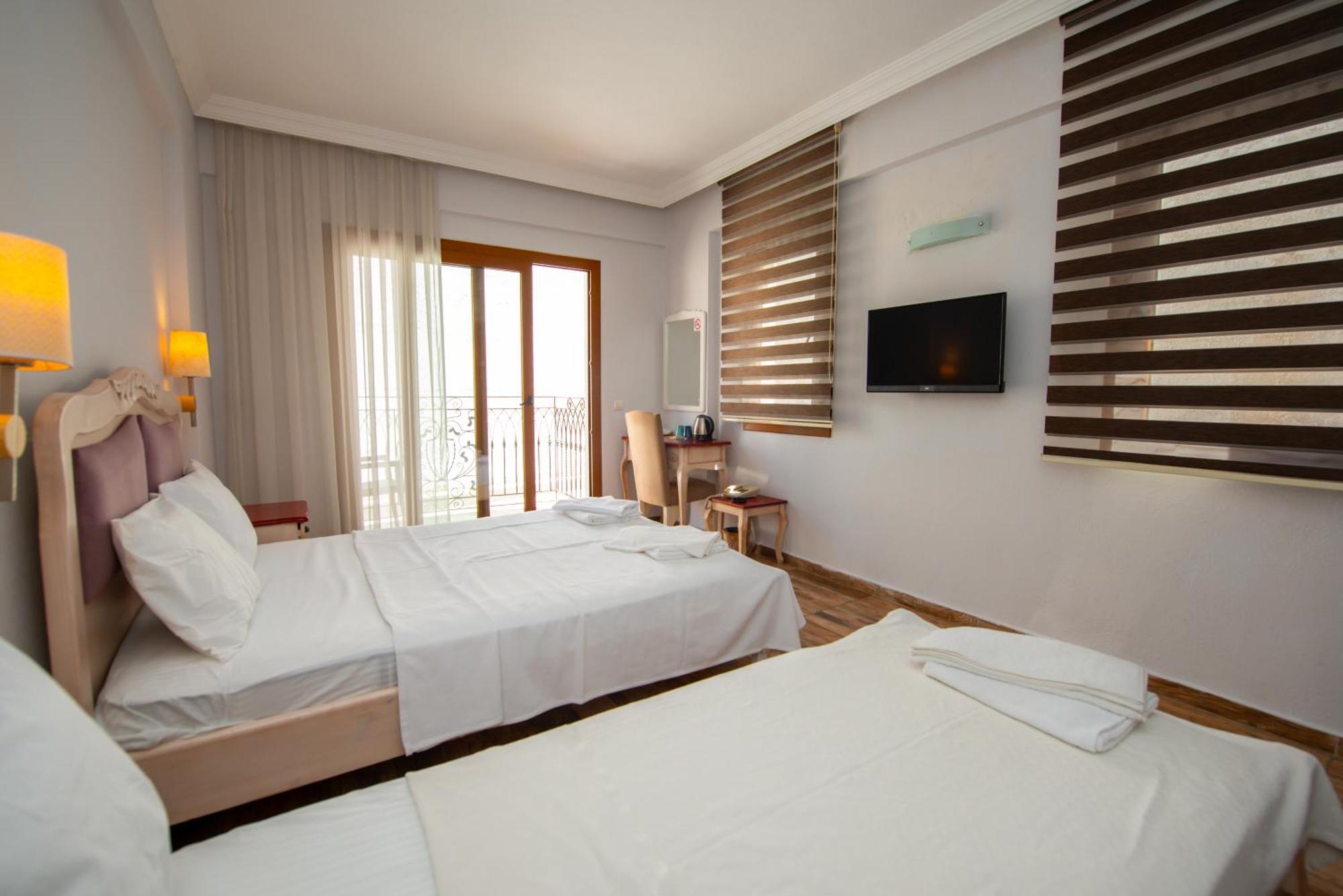 Hotel Cennet Life 3*