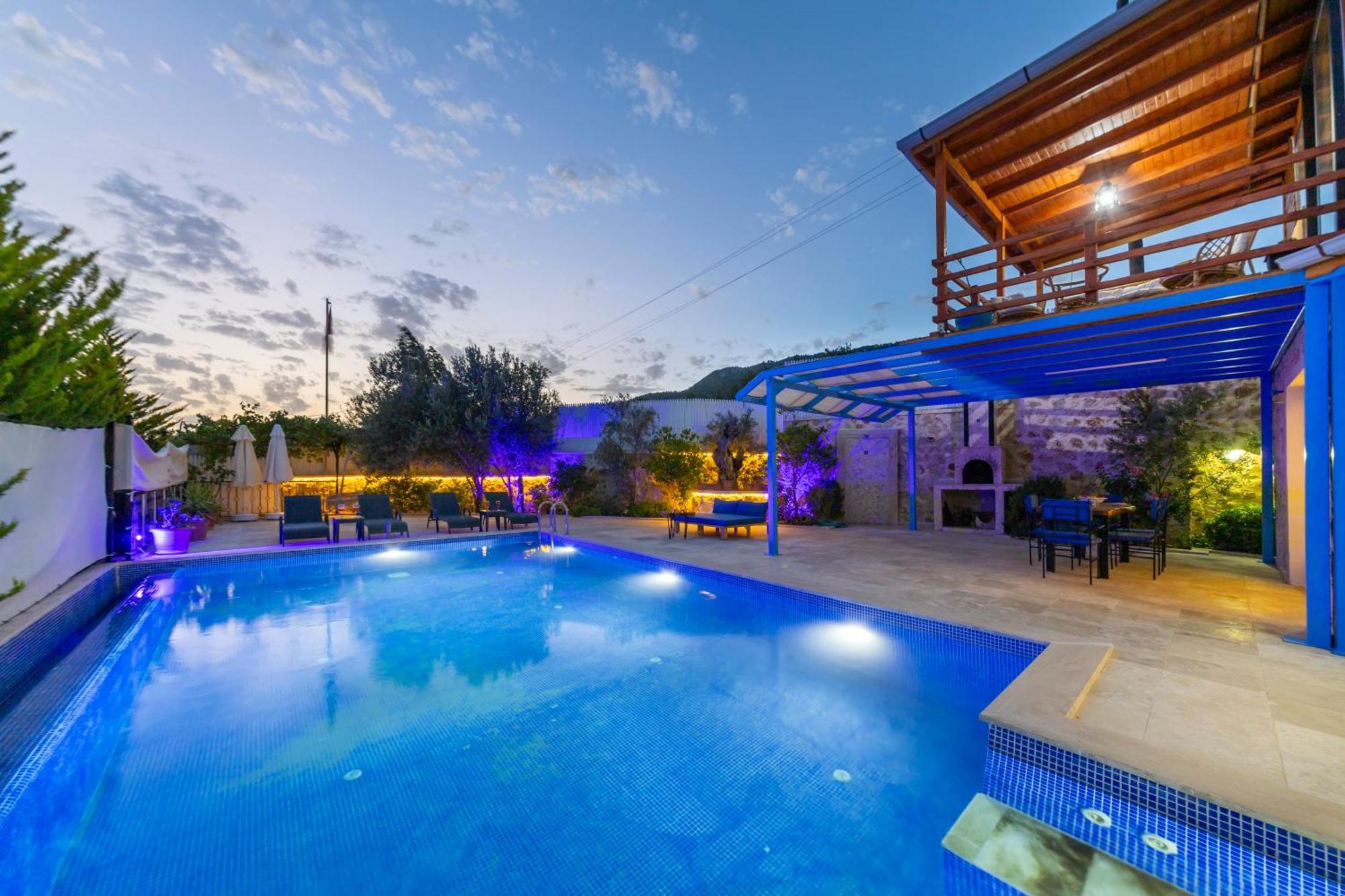 Orpheus - Kalkan, Islamlar Kas