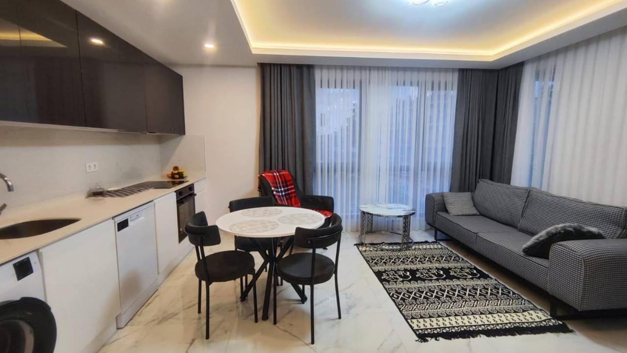 Apartment Sa Apartments! 150M To The Cleopatra Beach *