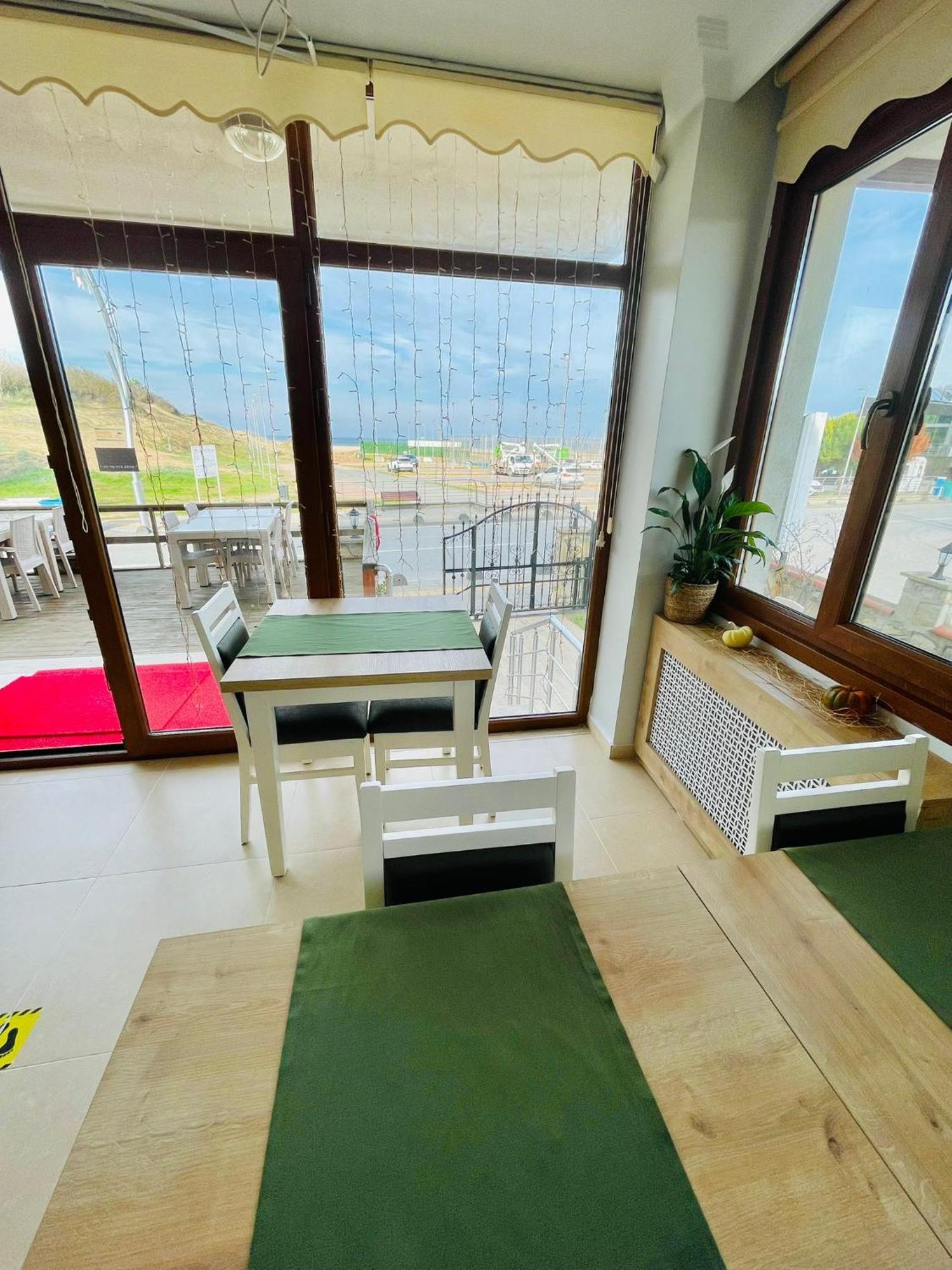 Hotel Manolyam