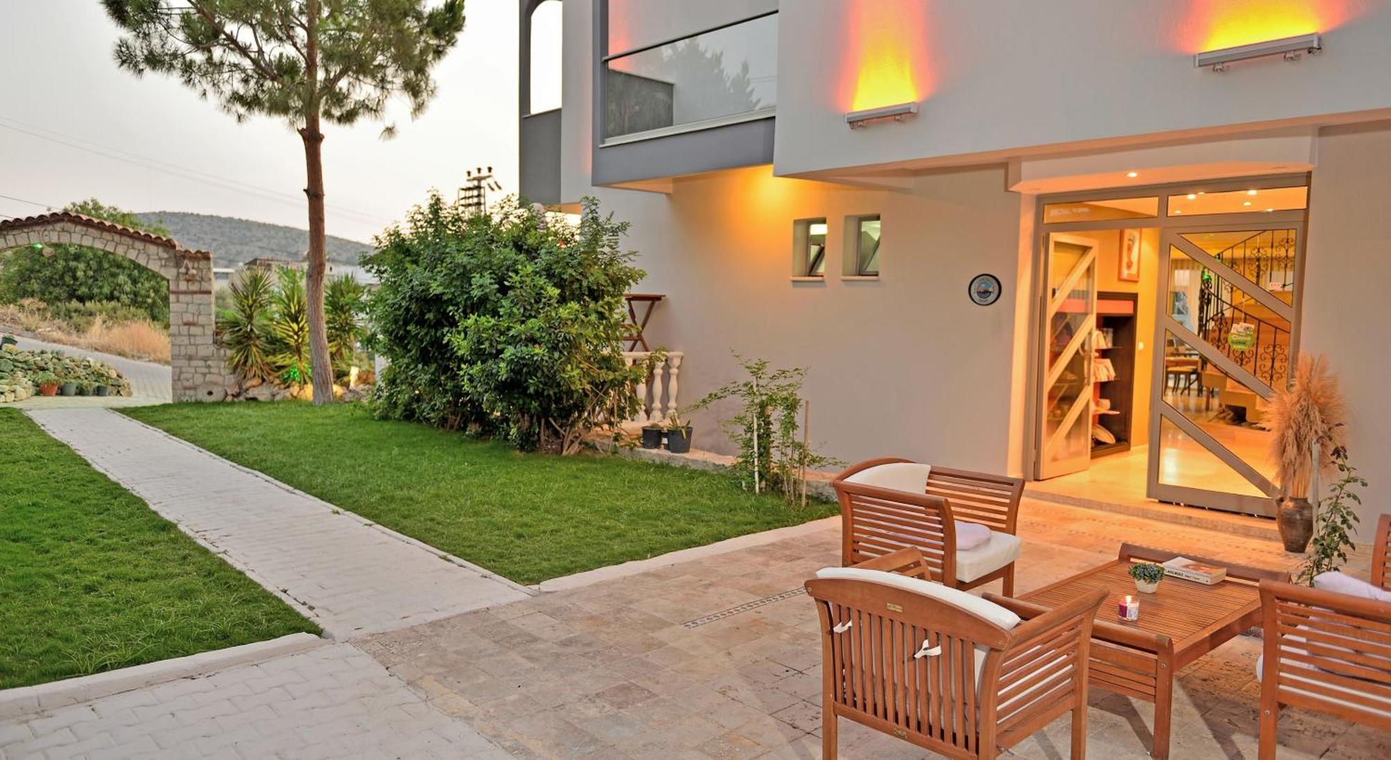 Hotel Calis 3*