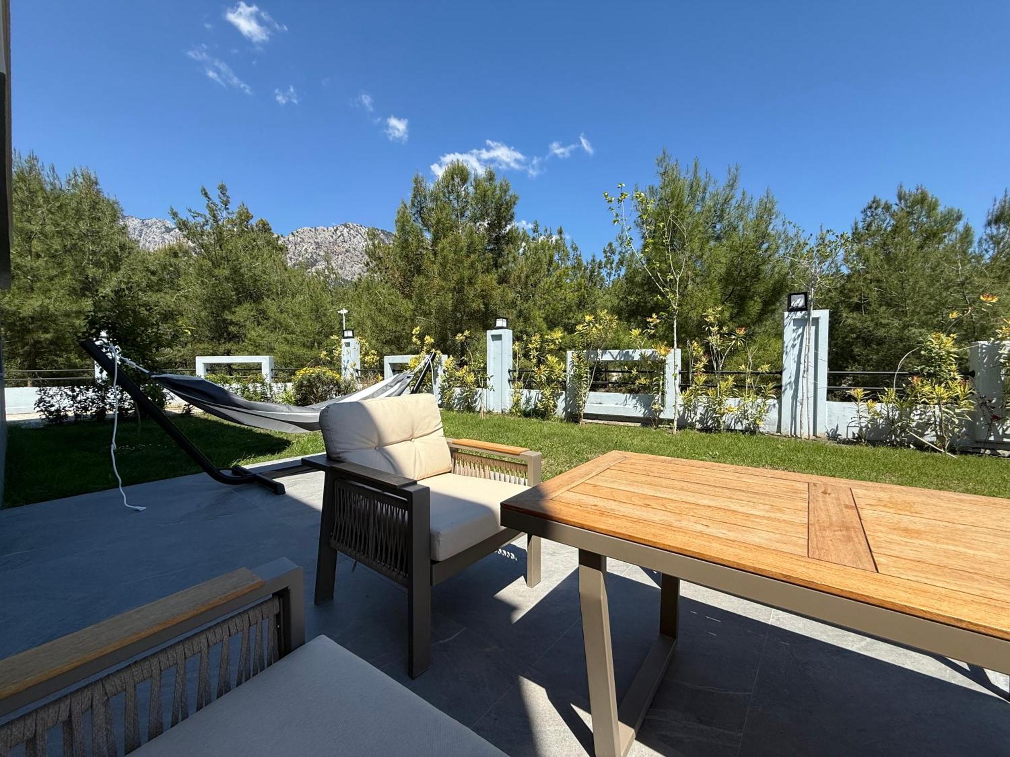 Canyon Goeynuek Kemer With Pool Villa