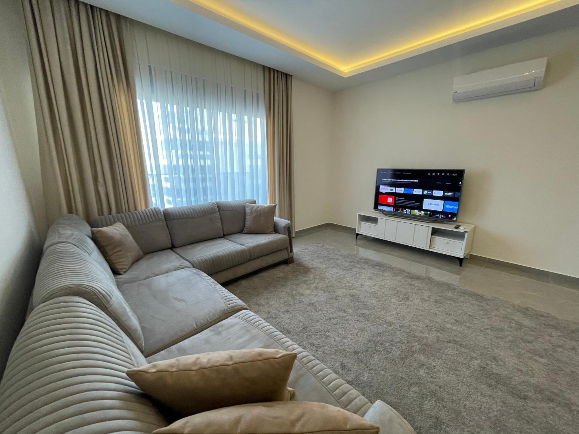 Sa Apartments! Amazing Sea View 1bd Flat Apartment