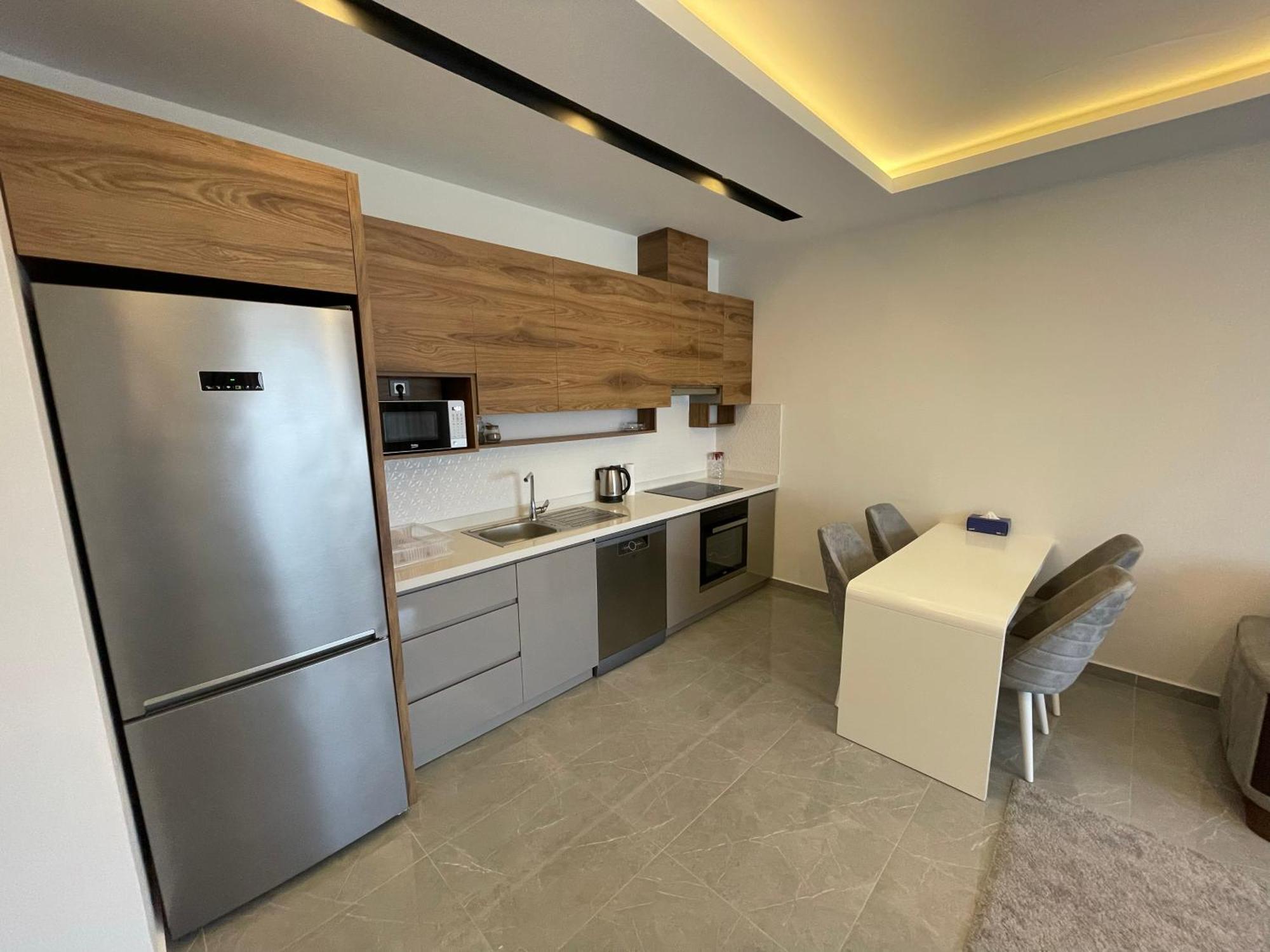 Sa Apartments! Amazing Sea View 1bd Flat *