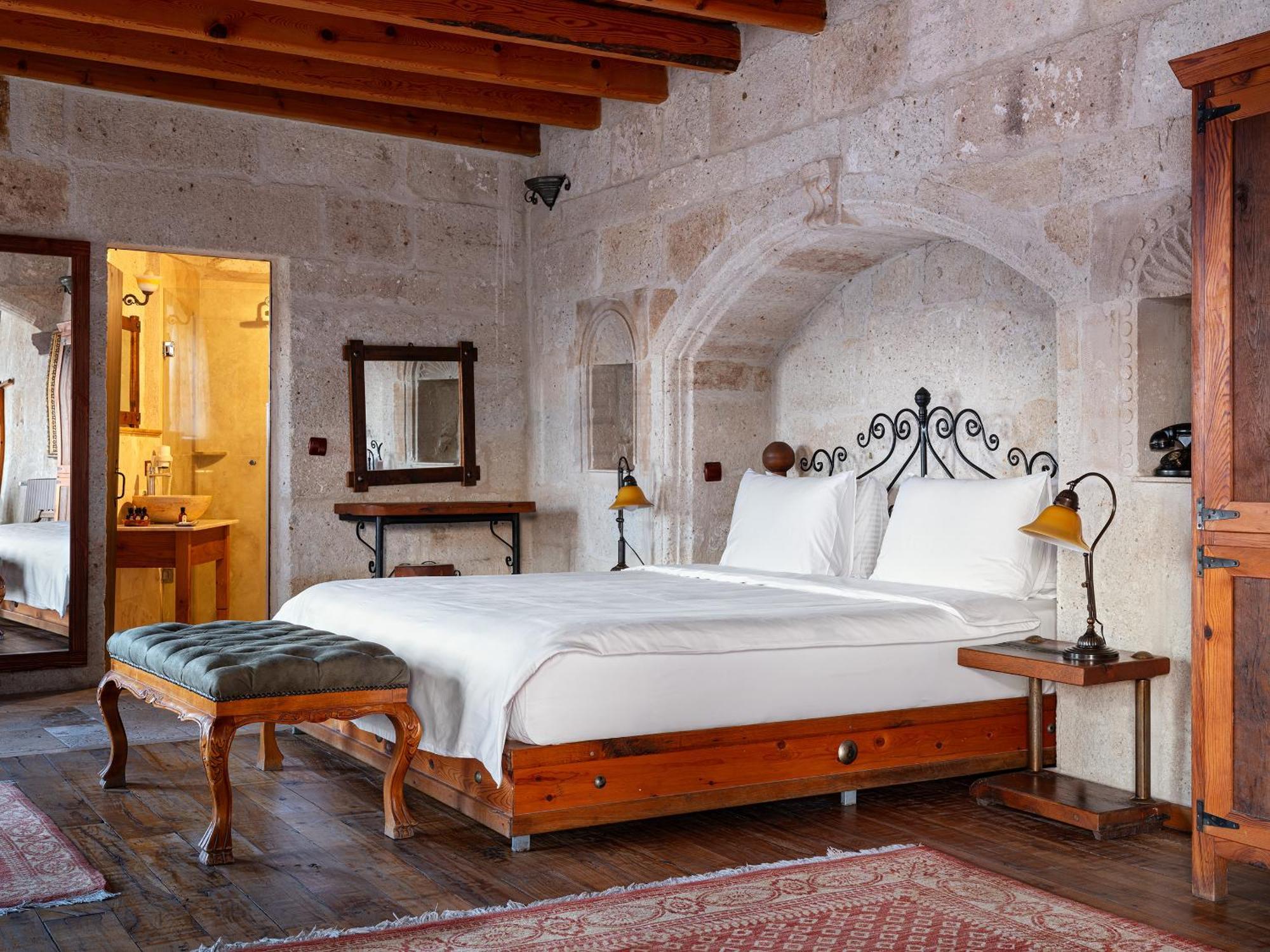 Kelebek Special Cave & Hotel 3*