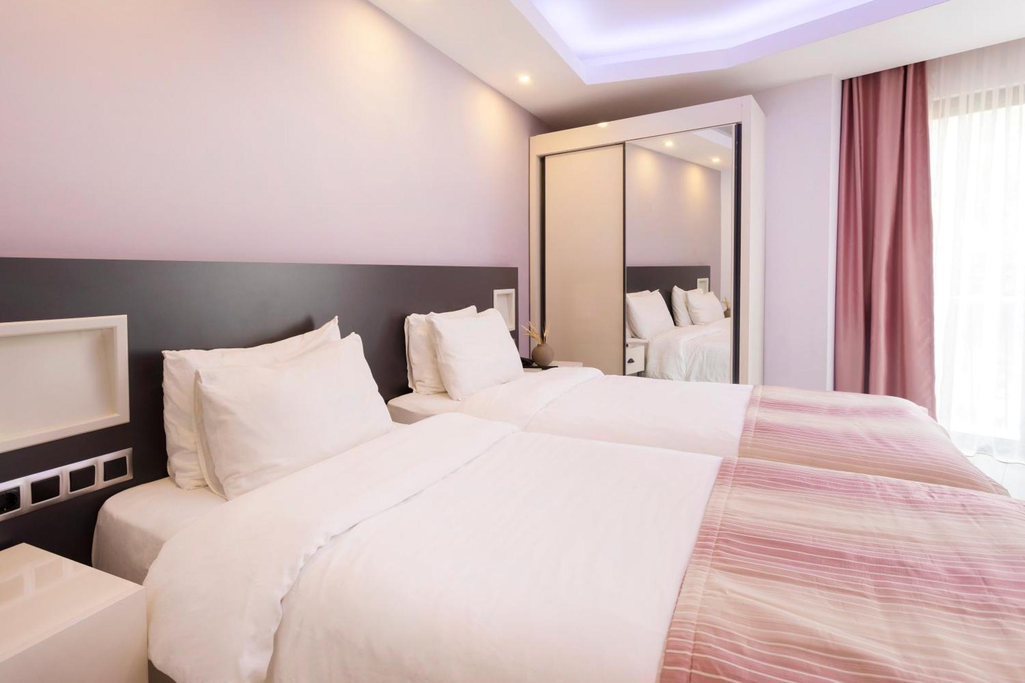 Hotel Sapphire 2*