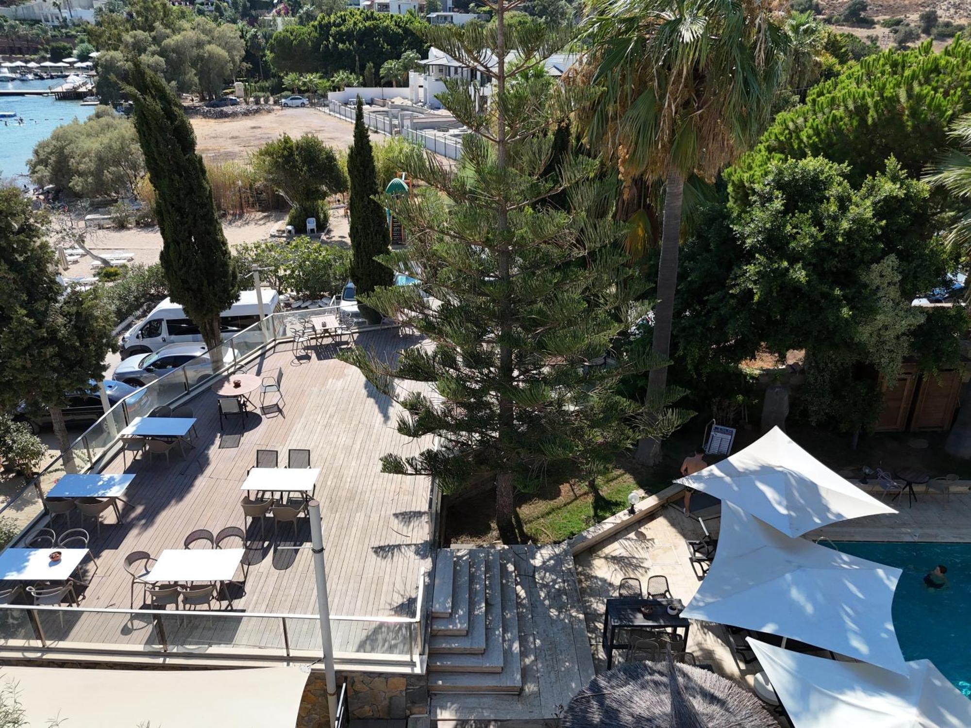 Hotel Farrys Boutique & Club - *