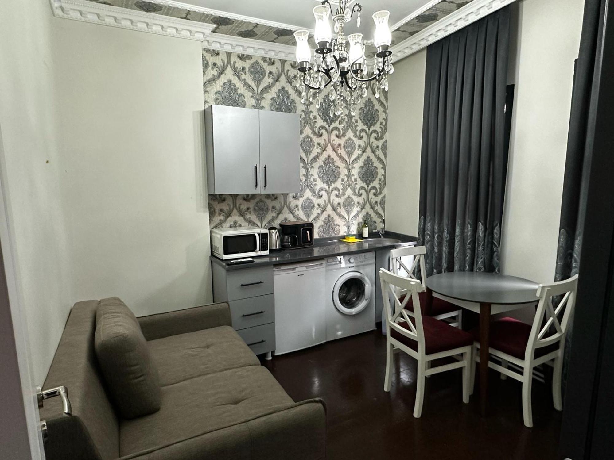 Seven Roses Istanbul