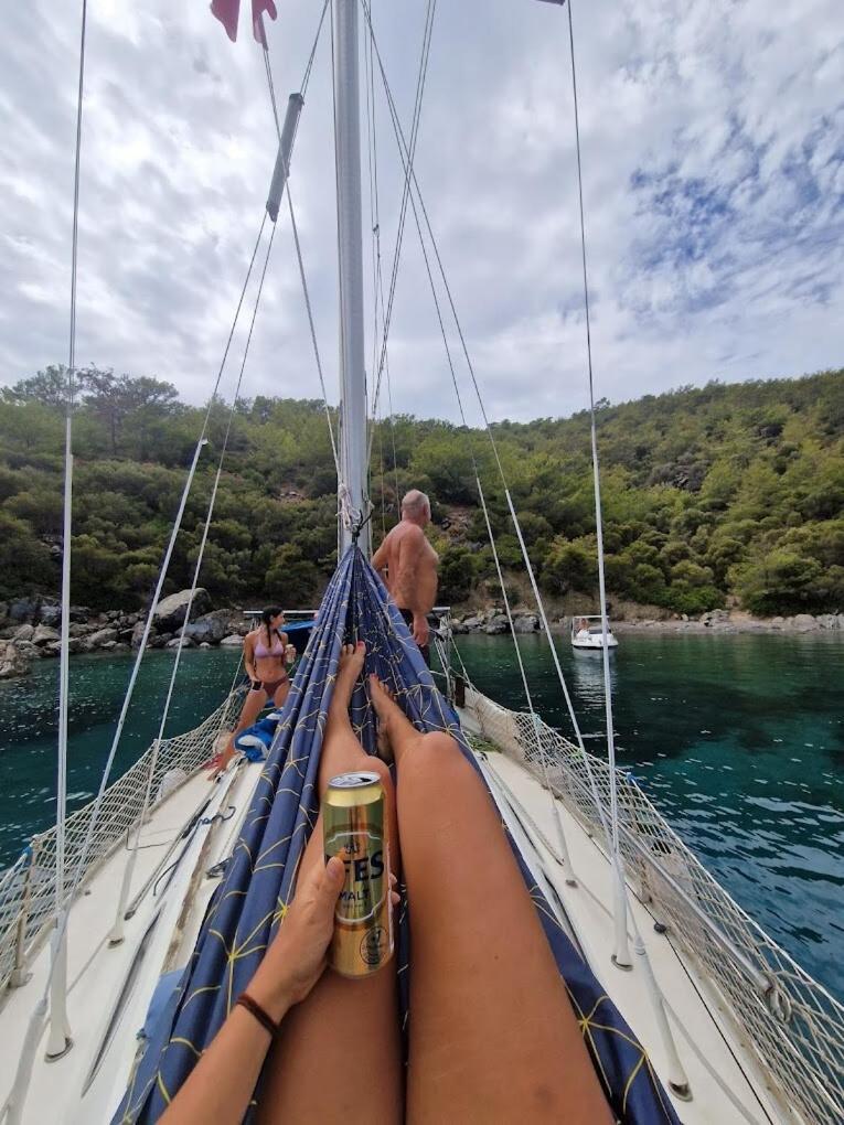 2-cottage Yacht With 2 Showers * Datca