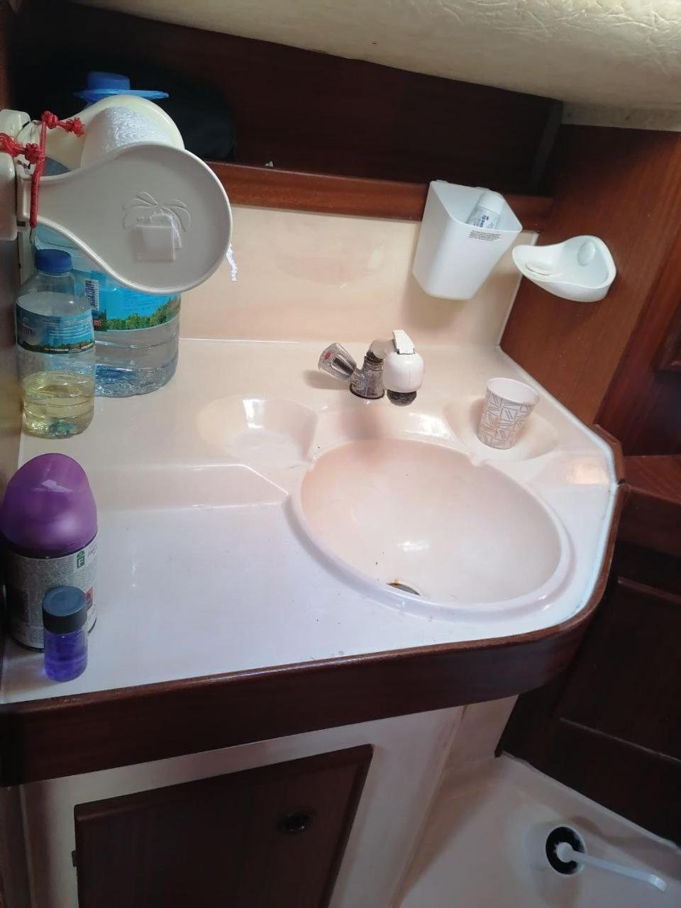 2-cottage Yacht With 2 Showers Botel Datca