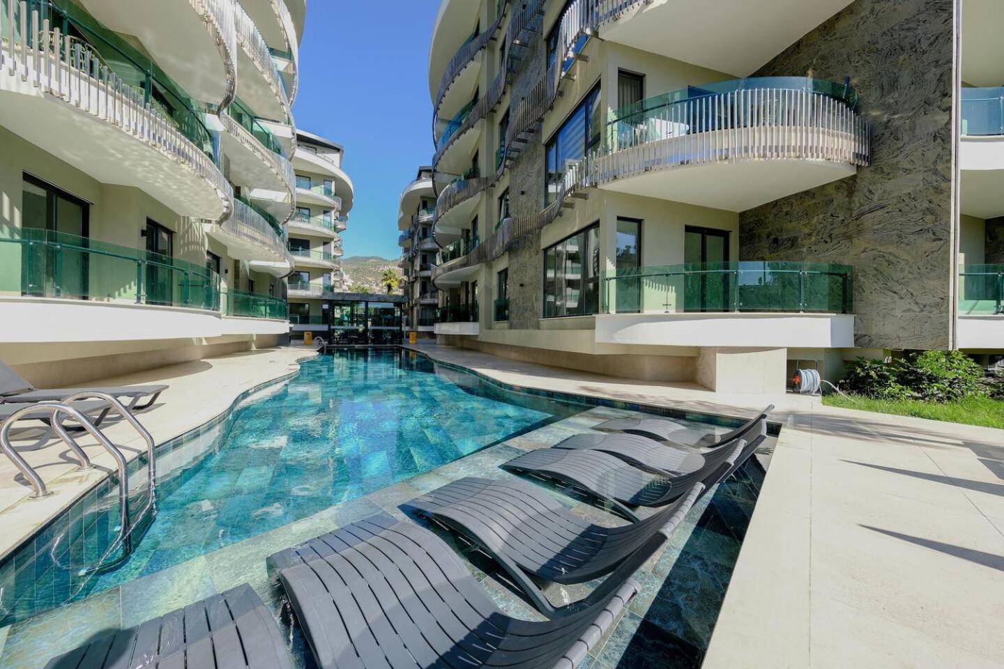Apartment Expensive Apartments, But Won't Find Better *
