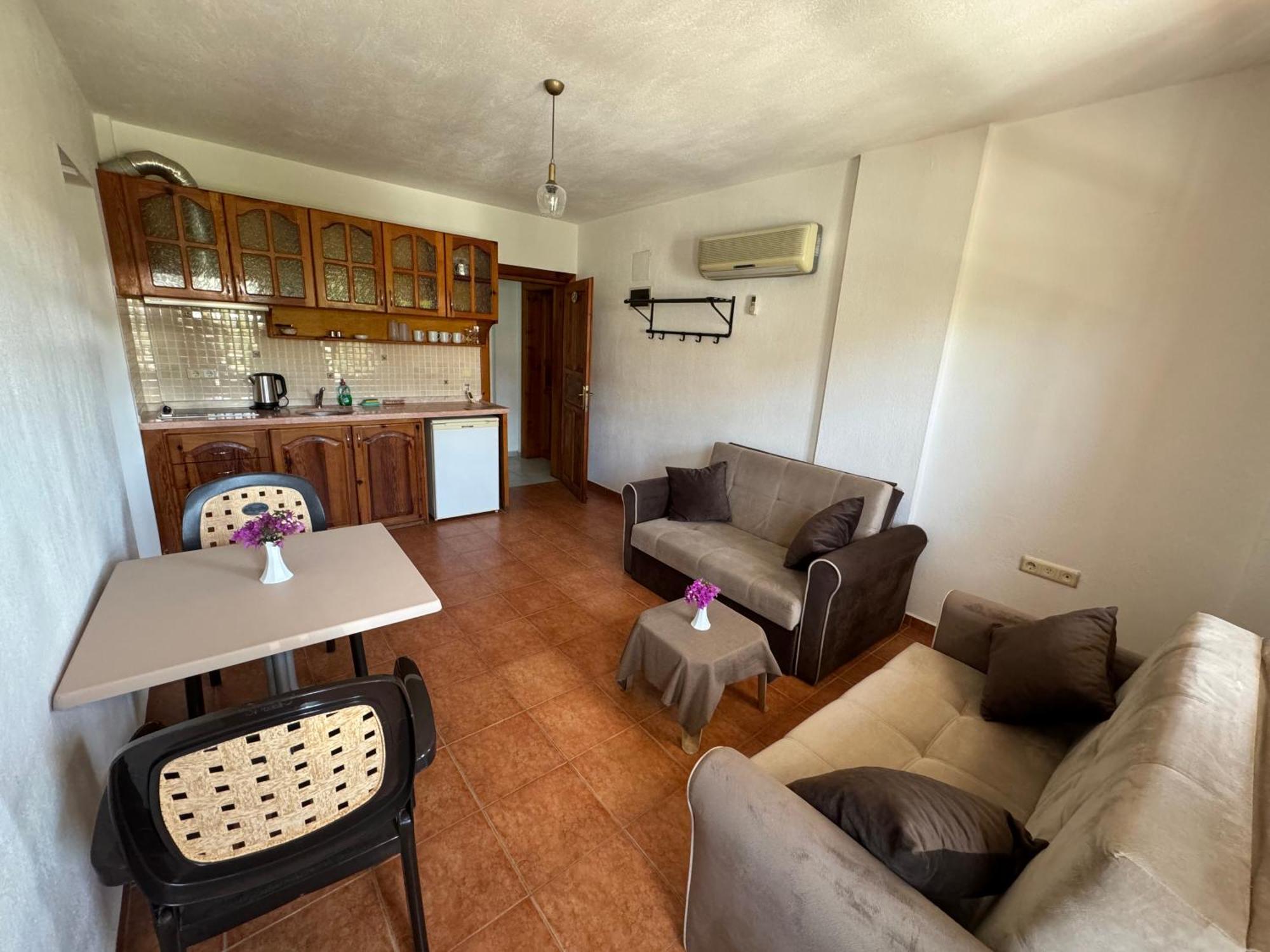 Beyaz Apartment *